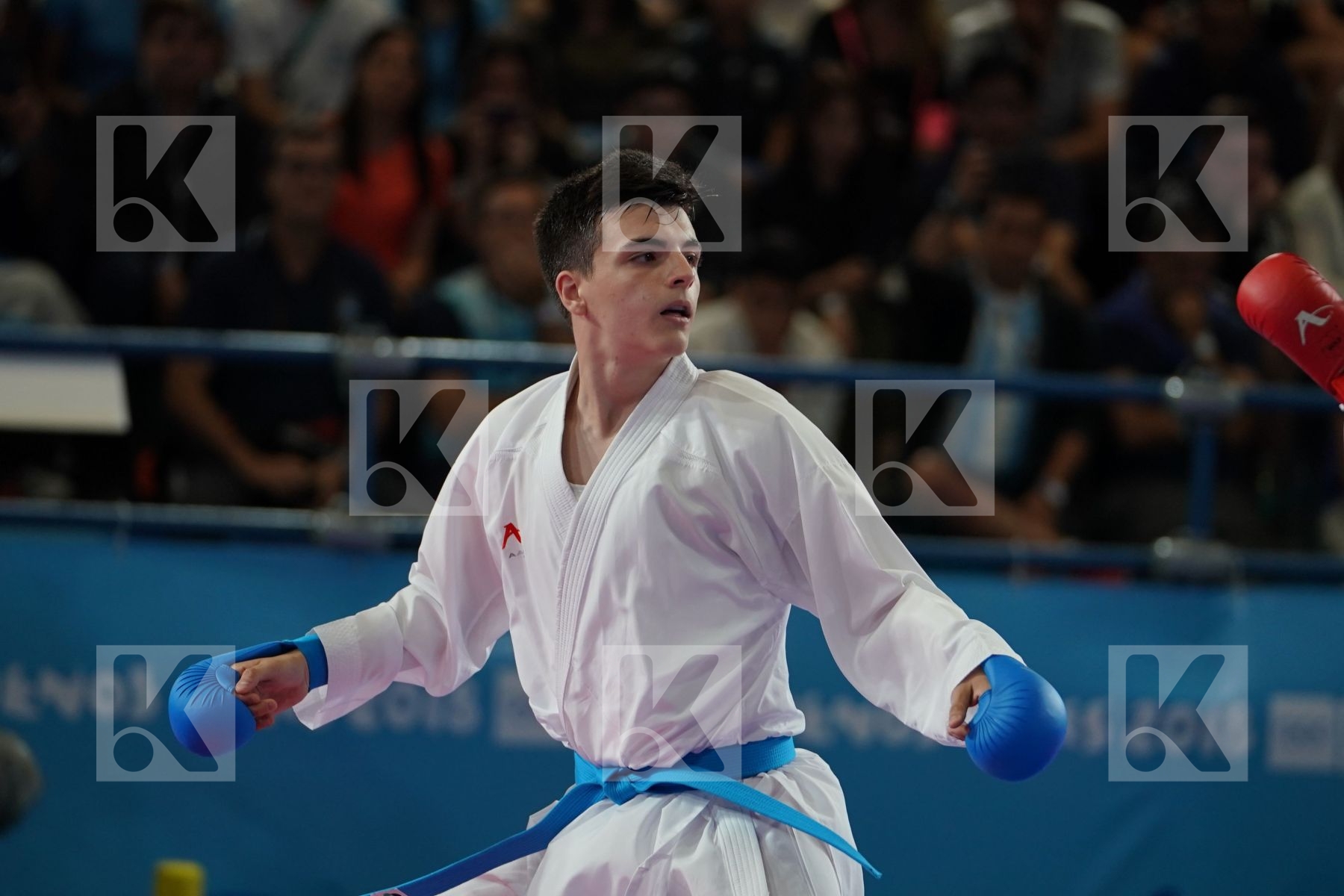 ABILMANSUR BATYRGALI (KAZAKHSTAN) vs JUAN SALSENCH (ARGENTINA) in Junior Kumite Male Ð 68 Kg - Qualification