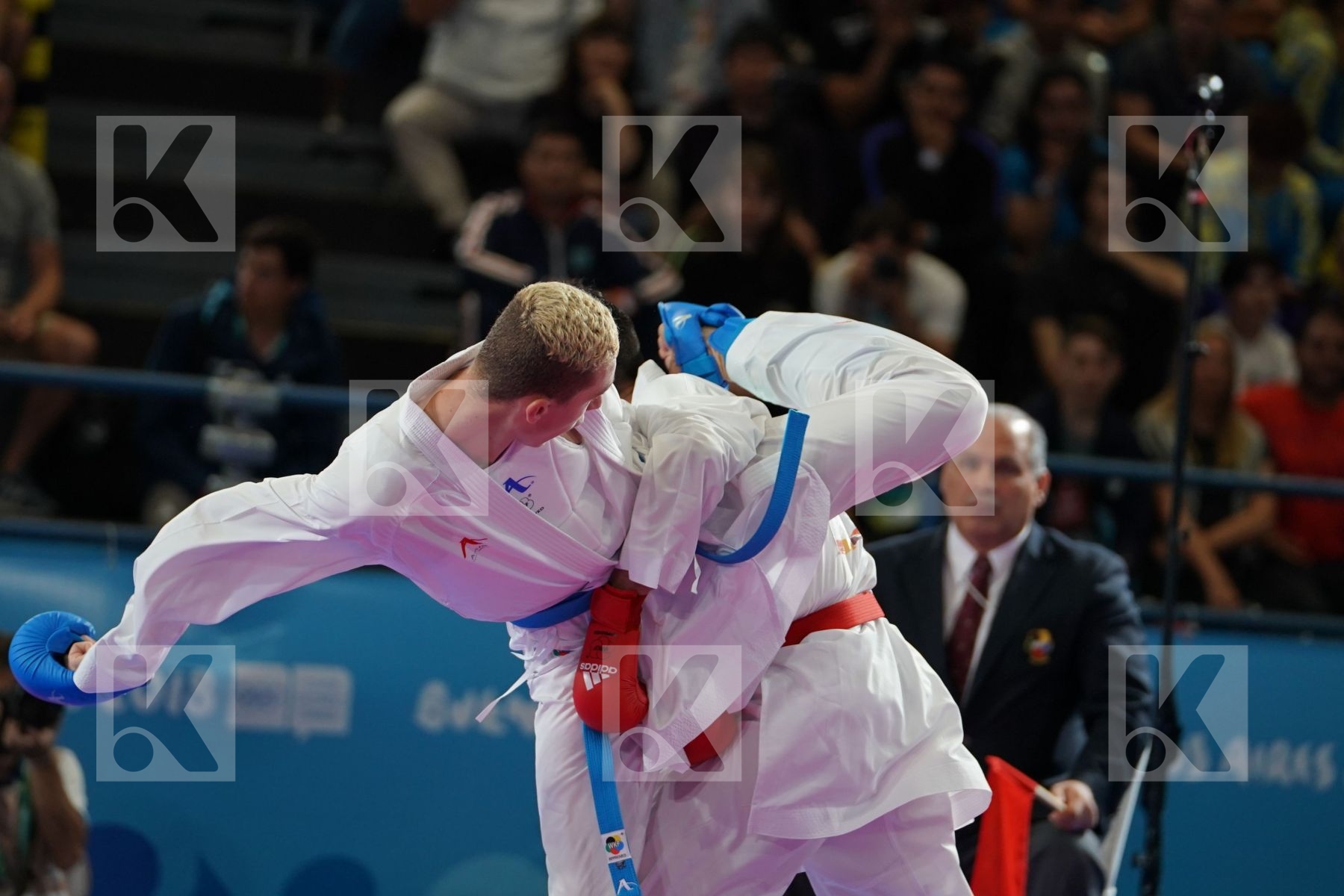 ROSARIO RUGGIERO (ITALY) vs QUENTIN MAHAUDEN (BELGIUM) in Junior Kumite Male Ð 68 Kg - Qualification
