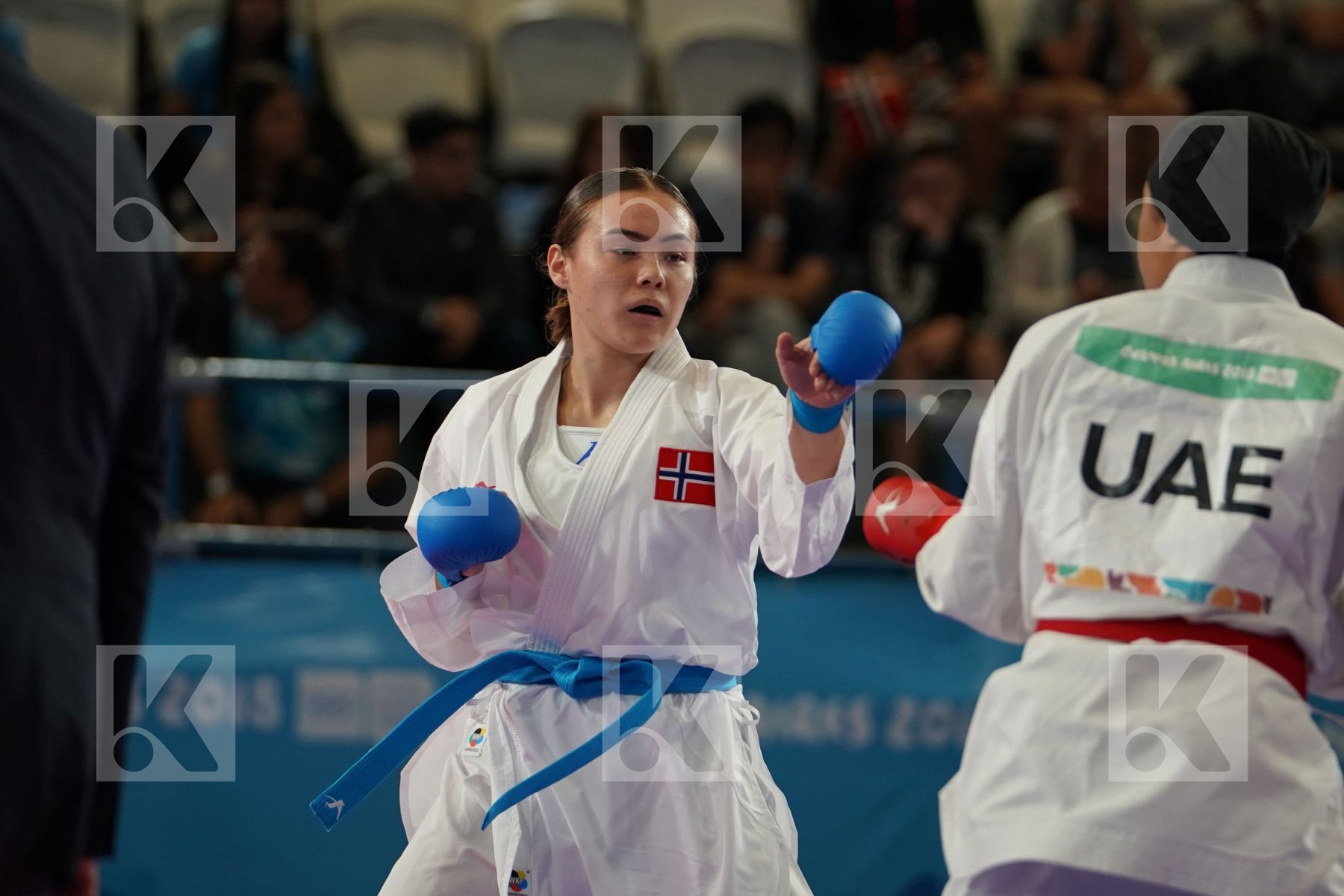 KYRIAKI KYDONAKI (GREECE) vs LAUREN PAIGE SALISBURY (GREAT BRITAIN) in Junior Kumite Female 59+ Kg - Qualification