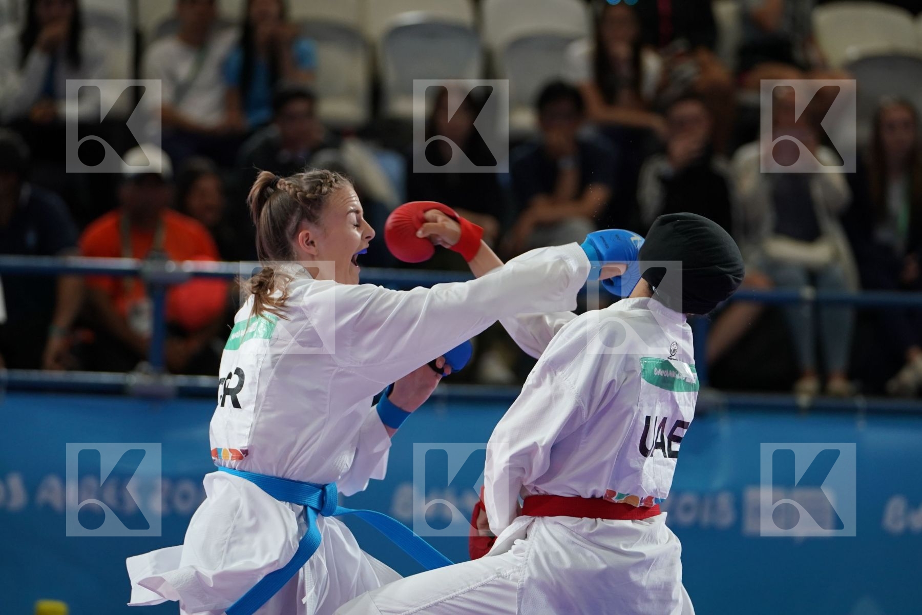 SARAH ALAMERI (UAE) vs LAUREN PAIGE SALISBURY (GREAT BRITAIN) in Junior Kumite Female 59+ Kg - Qualification