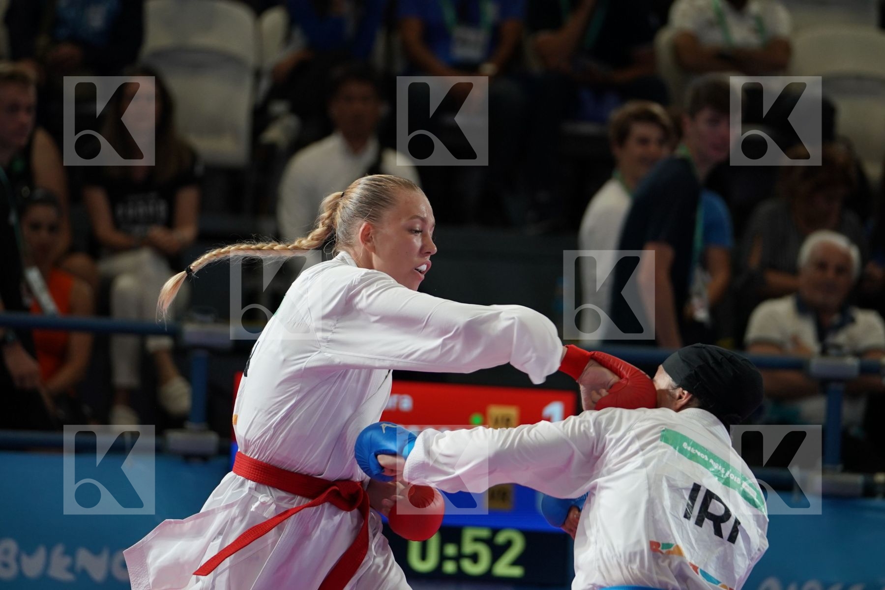 LAURA LYCK (DENMARK) vs NEGIN ALTOONI (IRAN) in Junior Kumite Female 59+ Kg - Qualification