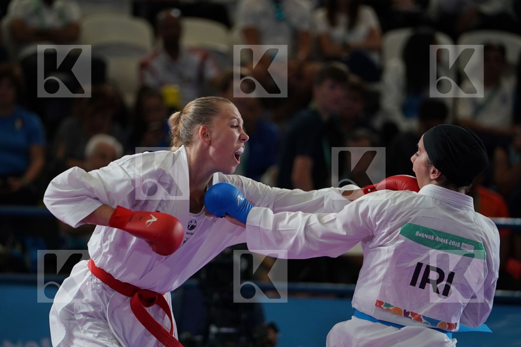 LAURA LYCK (DENMARK) vs NEGIN ALTOONI (IRAN) in Junior Kumite Female 59+ Kg - Qualification