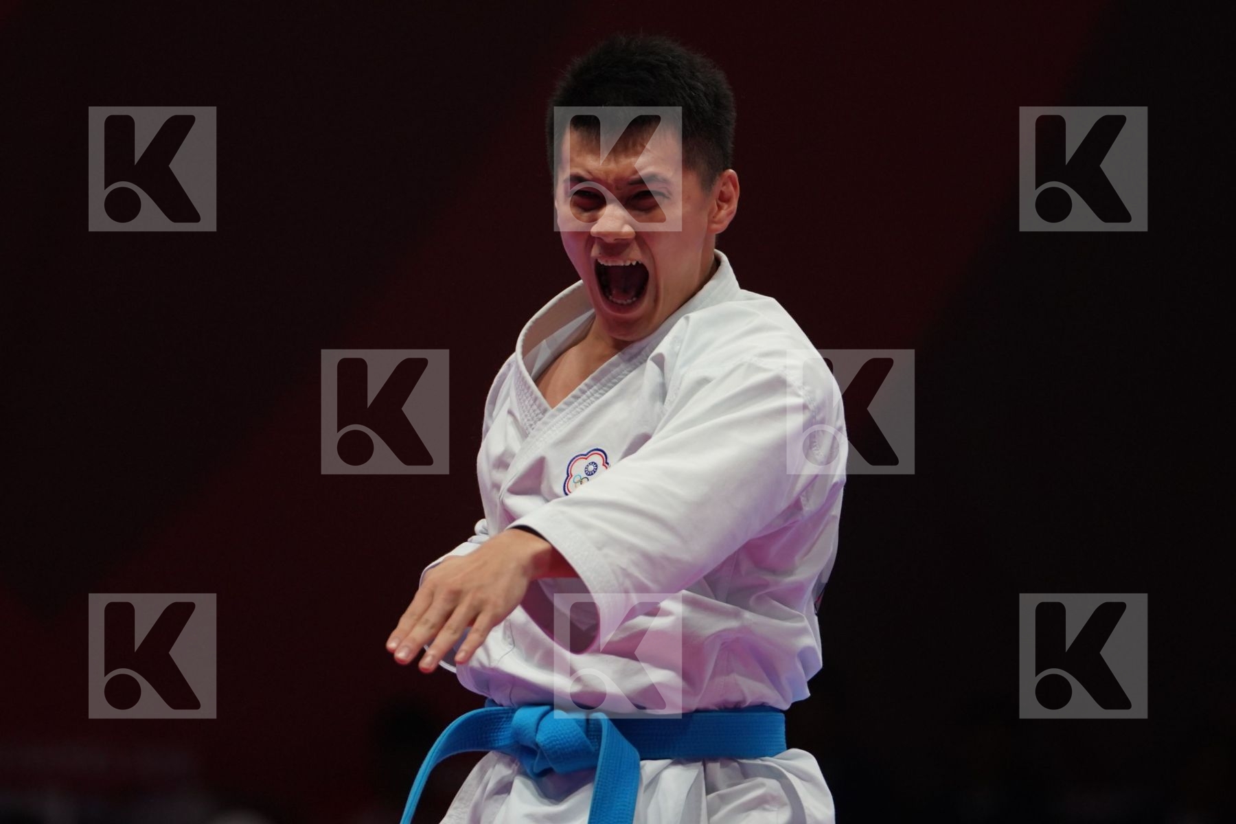 YITA WANG (CHINESE TAIPEI) in Senior Male Kata - Qualification