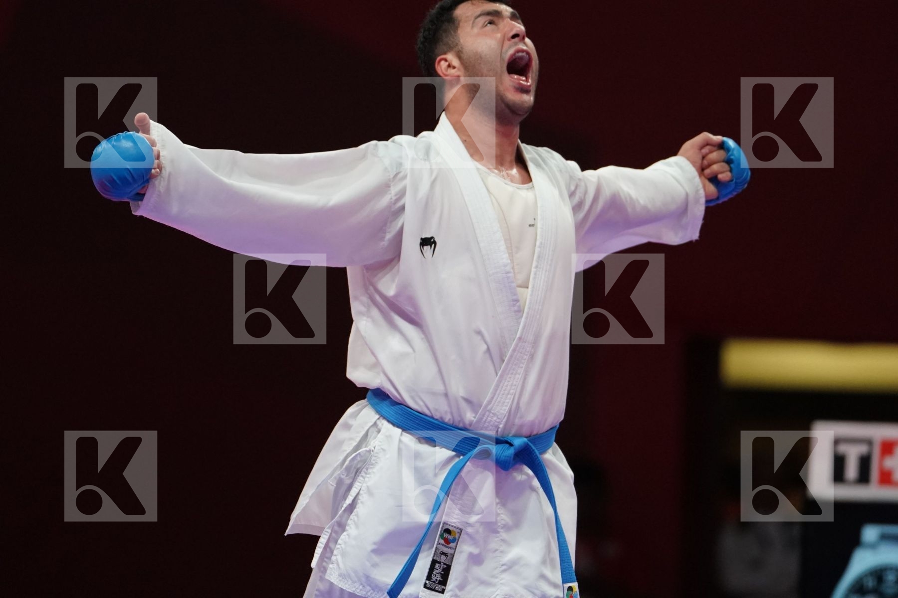 THODNY PHONGSAMPHAN (LAO PEOPLE`S DEMOCRATIC REPUBLIC) vs SAJAD GANJZADEH (ISLAMIC REPUBLIC OF IRAN) in Senior Kumite 84+ Kg - Qualification