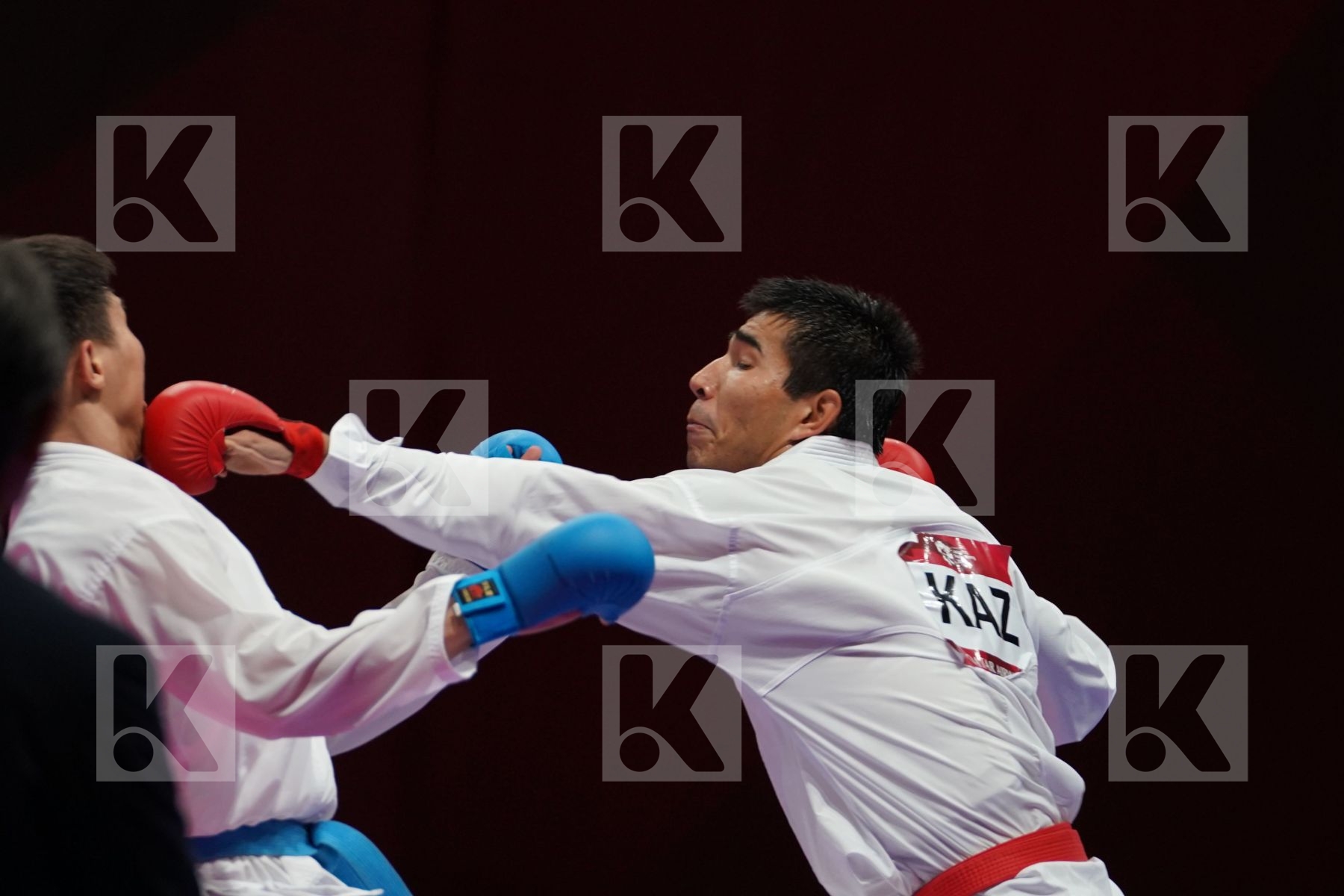 DANIYAR YULDASHEV (KAZAKHSTAN) vs MINH PHUNG NGUYEN (VIETNAM) in Senior Kumite 84+ Kg - Qualification
