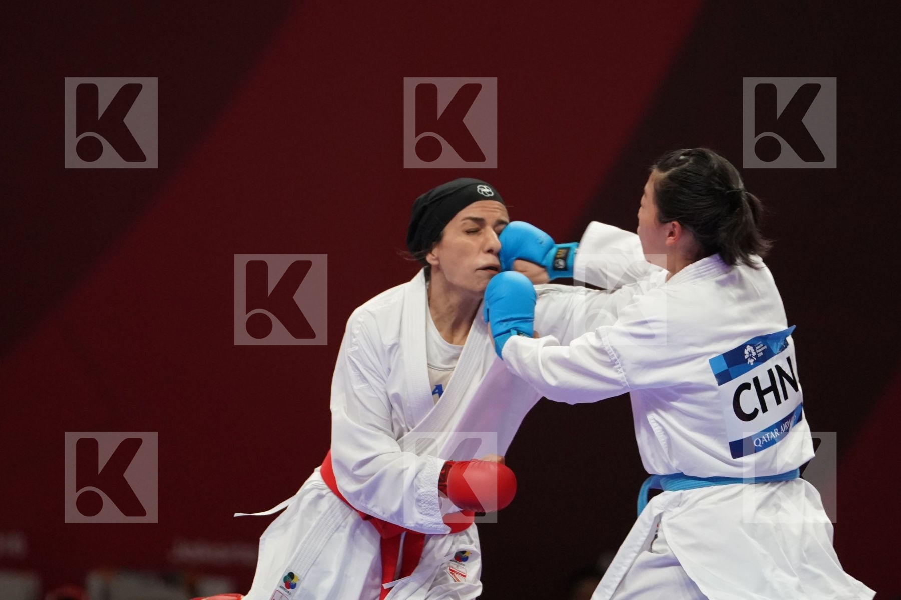JIAMEI DING (CHINA) vs TARAVAT KHAKSAR (ISLAMIC REPUBLIC OF IRAN) in Senior Kumite -55 Kg - Qualification