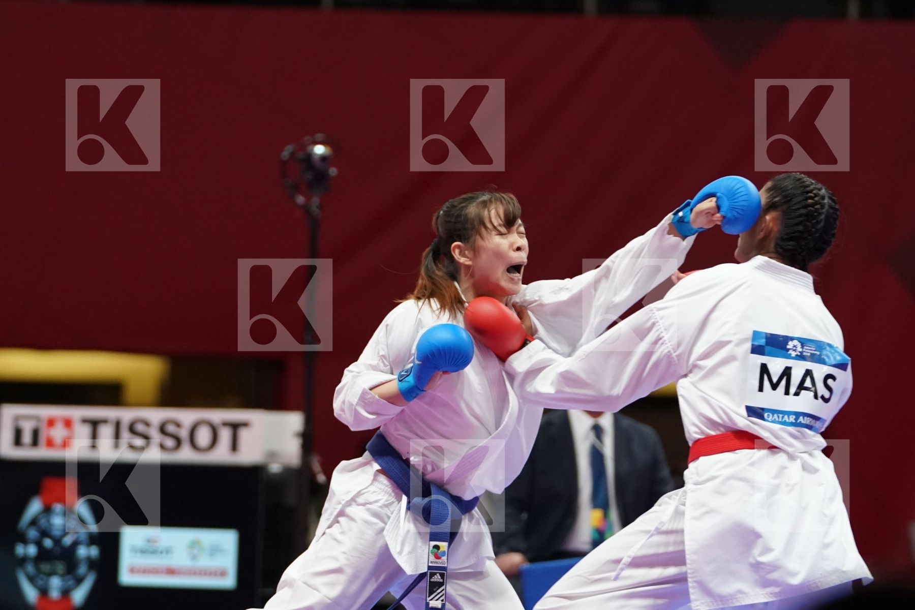 SYAKILLA SALNI JEFRY KRISNAN (MALAYSIA) vs SOK I WONG (MACAO) in Senior Kumite -55 Kg - Bronze bout