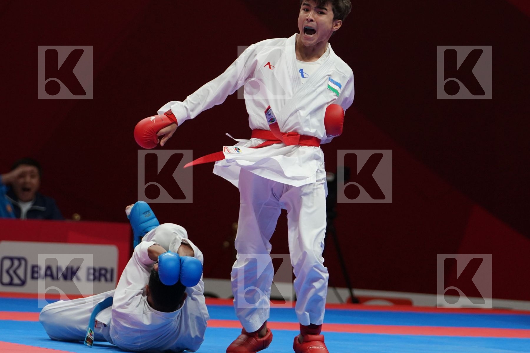 SADRIDDIN SAYMATOV (UZBEKISTAN) vs SULTAN JAMAN ALZAHRANI (SAUDI ARABIA) in Senior Kumite -60 Kg - Qualification