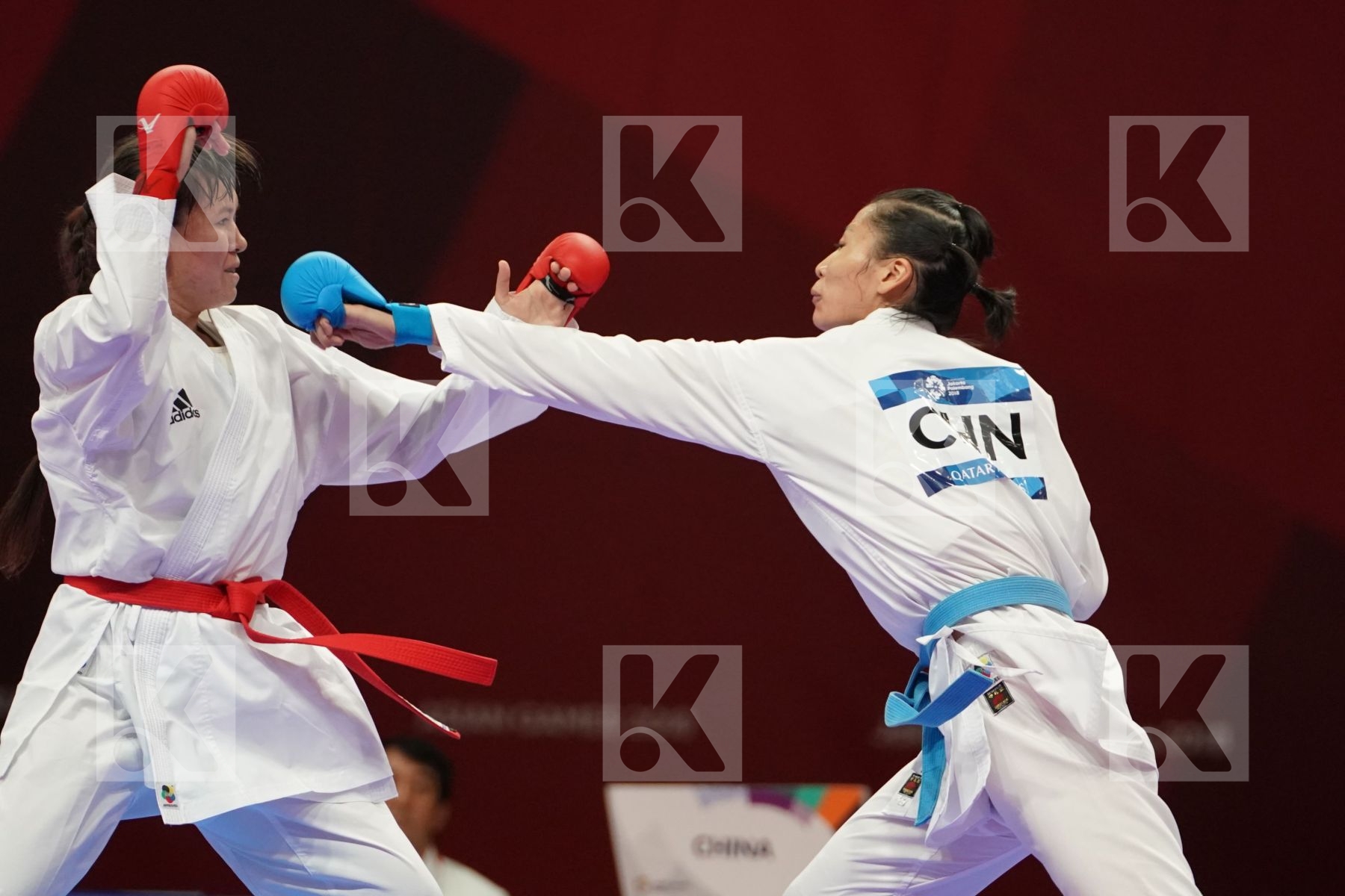 MADINA UTELBAYEVA (KAZAKHSTAN) vs XIAOYAN YIN (CHINA) in Senior Kumite Ð 61 Kg - Qualification