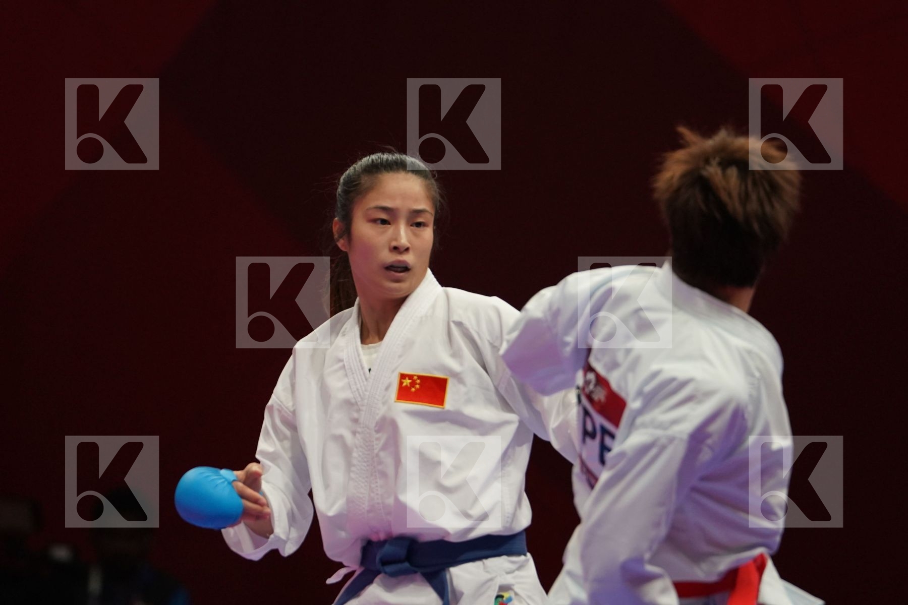 JOU CHAO (CHINESE TAIPEI) vs LINGLING TANG (CHINA) in Senior Kumite Ð 68 Kg - Qualification