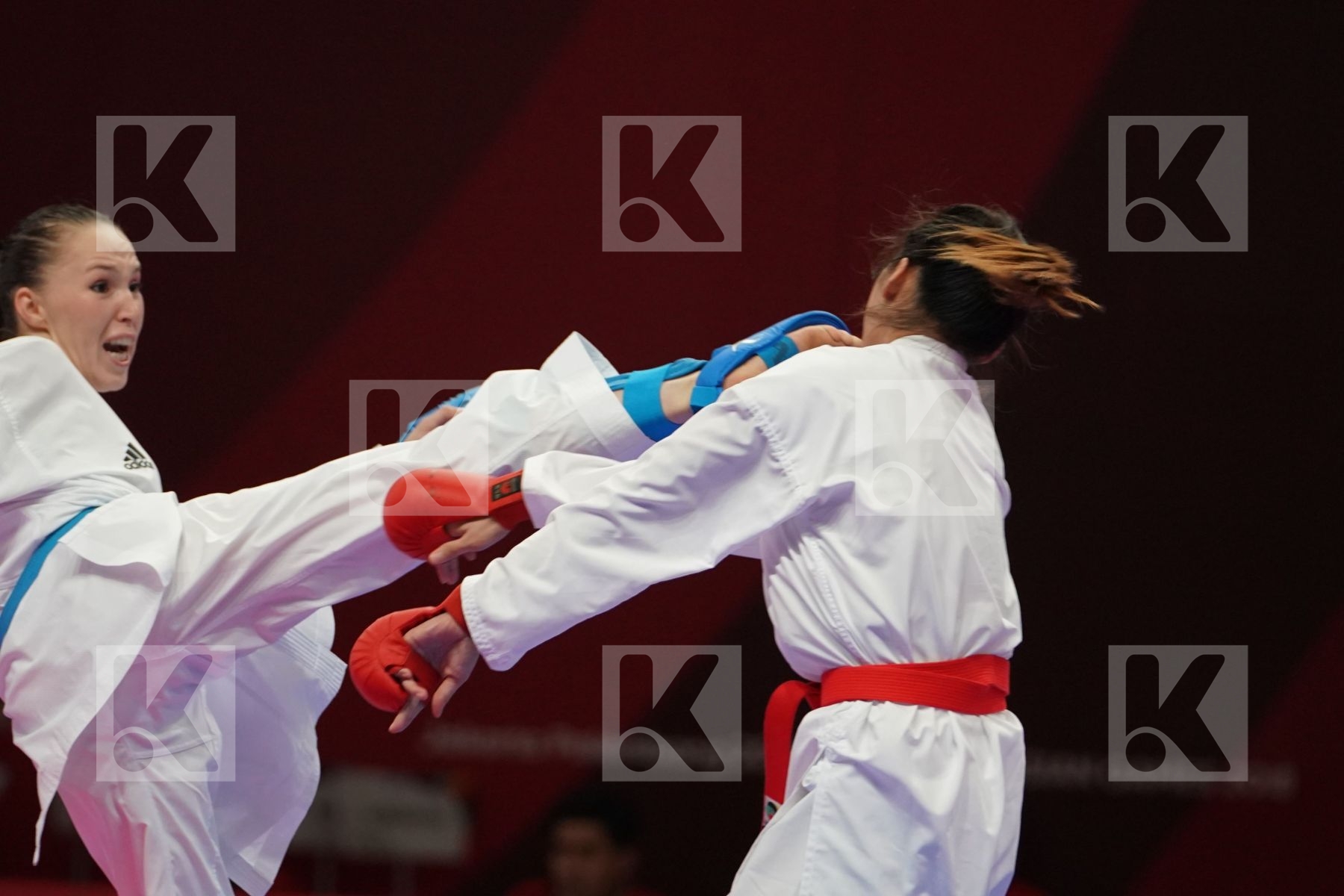 THI NGOAN NGUYEN (VIETNAM) vs GUZALIYA GAFUROVA (KAZAKHSTAN) in Senior Kumite Ð 68 Kg - Qualification