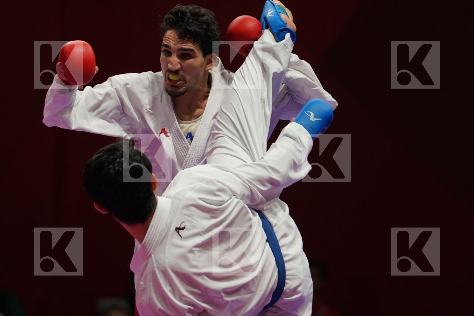 BASHAR ALNAJJAR (JORDAN) vs RAEF ADEL ALTURKISTANI (SAUDI ARABIA) in Senior Kumite Ð 75 Kg - Qualification