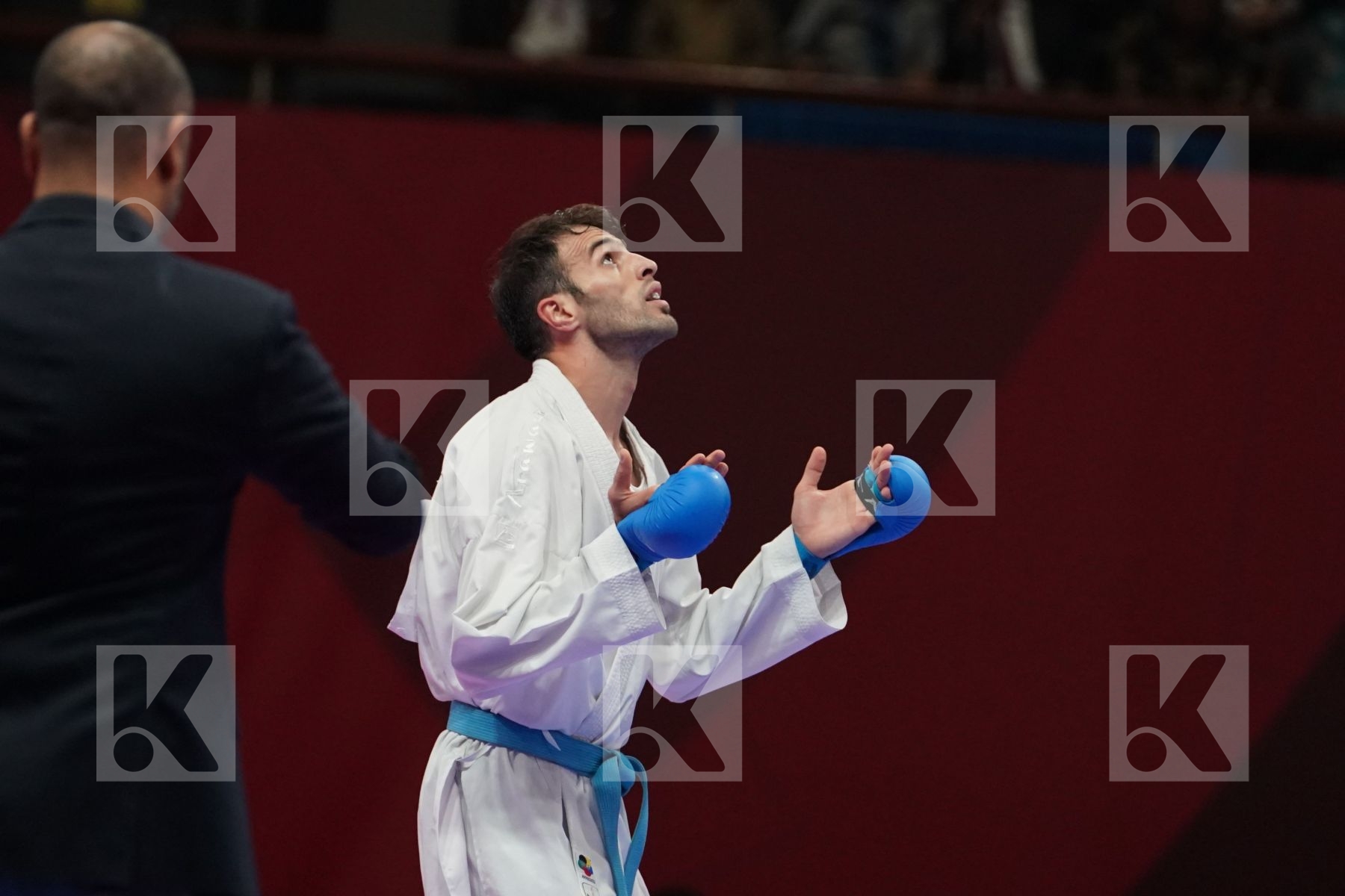 WEICHUN HSU (CHINESE TAIPEI) vs BAHMAN ASGARI GHONCHEH (ISLAMIC REPUBLIC OF IRAN) in Senior Kumite Ð 75 Kg - Qualification