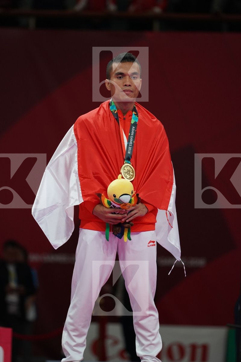 JINTAR SIMANJUNTAK (INDONESIA) in Senior Kumite -67 Kg - podium ceremony
