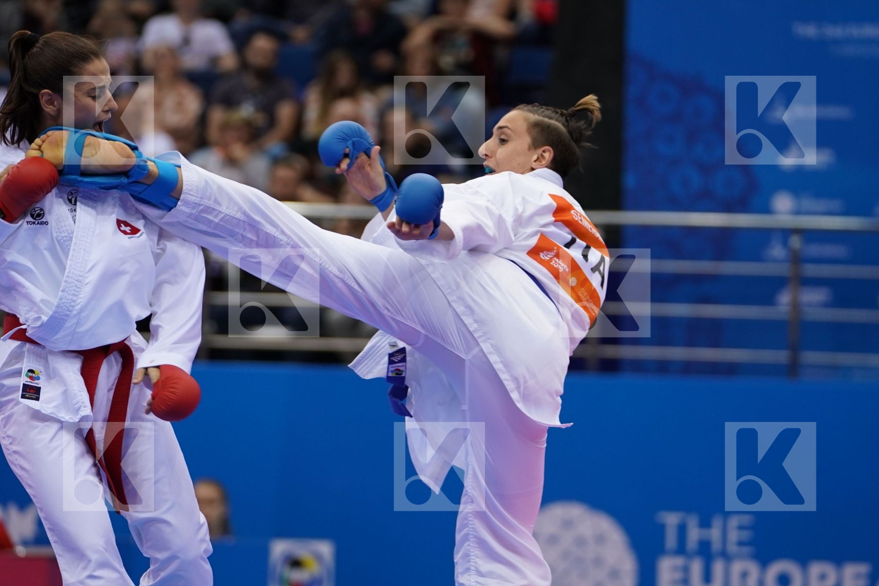 QUIRICI ELENA (SWITZERLAND) Vs SEMERARO SILVIA (ITALY) in Senior Kumite -68 Kg - semi-final Bout