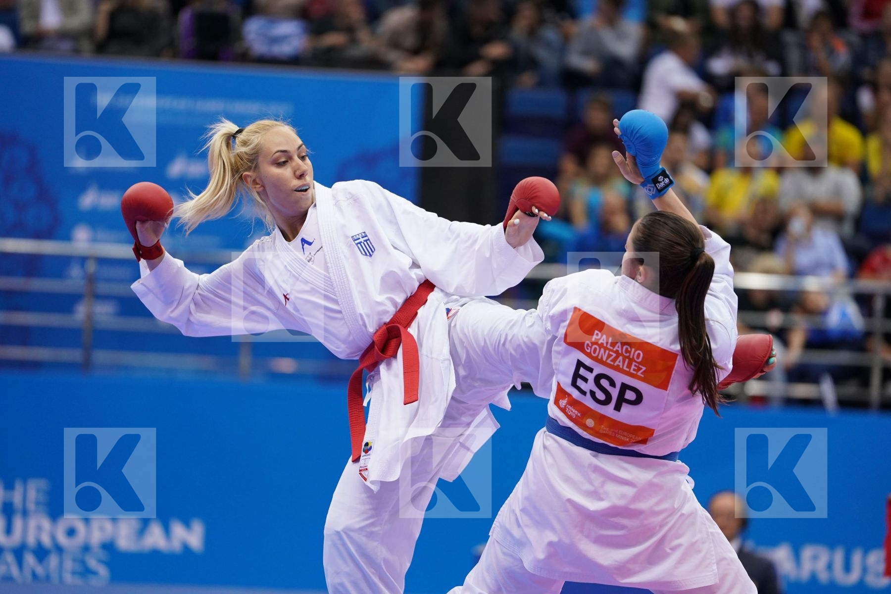 CHATZILIADOU ELENI (GREECE) Vs PALACIO GONZALEZ LAURA (SPAIN) in Senior Kumite 68+ Kg - semi-final Bout