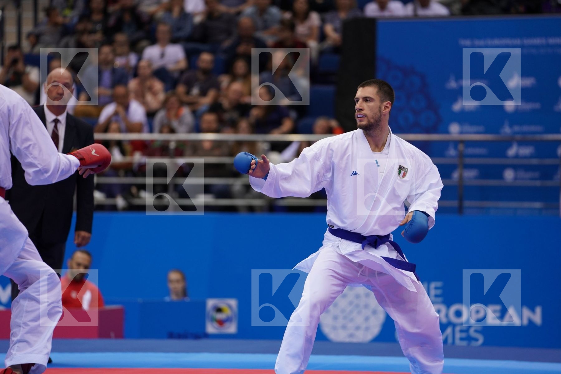KVESIC IVAN (CROATIA) Vs MARTINA MICHELE (ITALY) in Senior Kumite -84 Kg - semi-final Bout