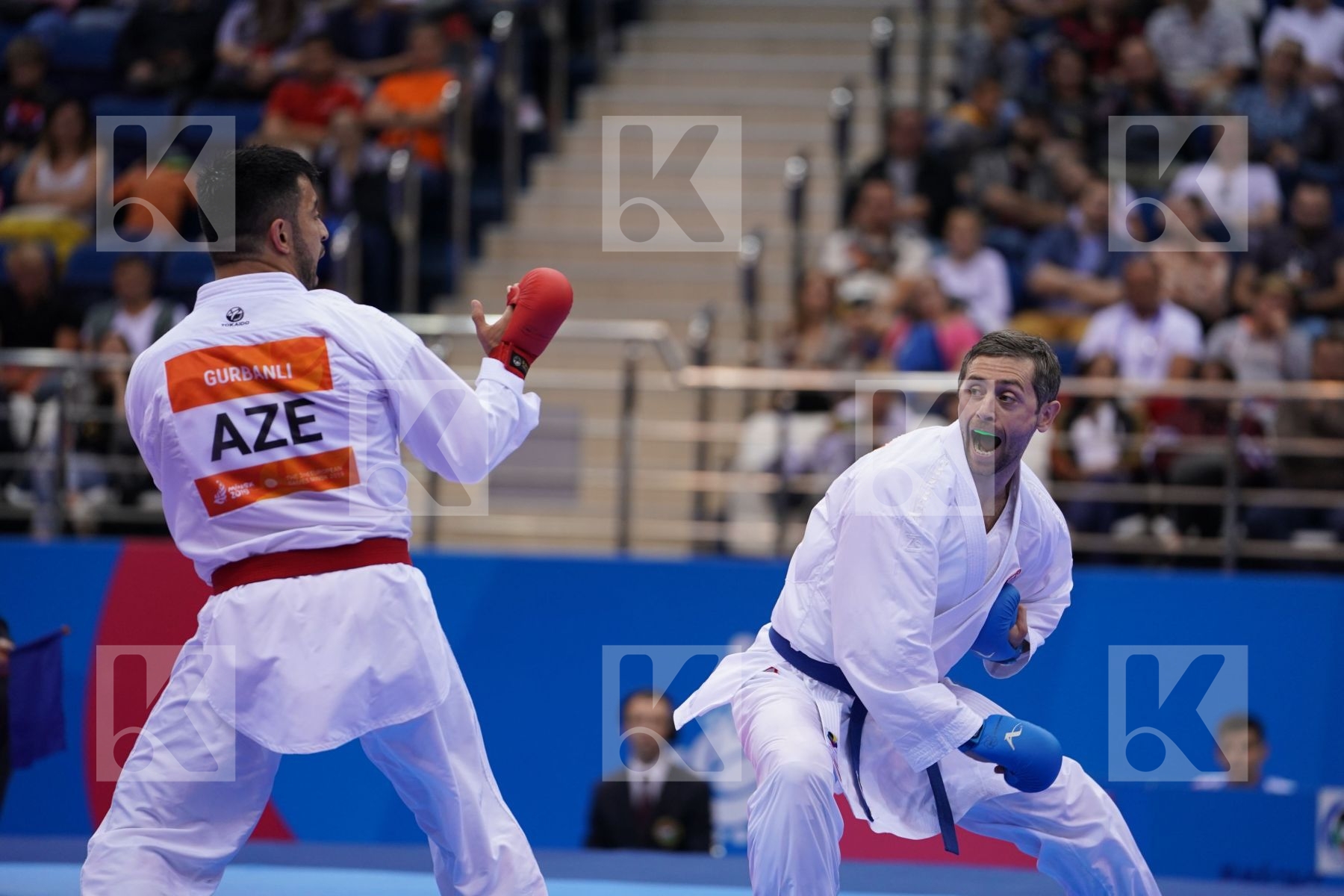 KVESIC IVAN (CROATIA) Vs MARTINA MICHELE (ITALY) in Senior Kumite -84 Kg - semi-final Bout