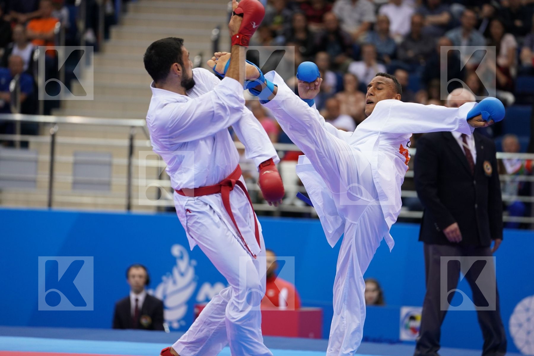 KVESIC ANDJELO (CROATIA) Vs HORNE JONATHAN (GERMANY) in Senior Kumite 84+ Kg - semi-final Bout
