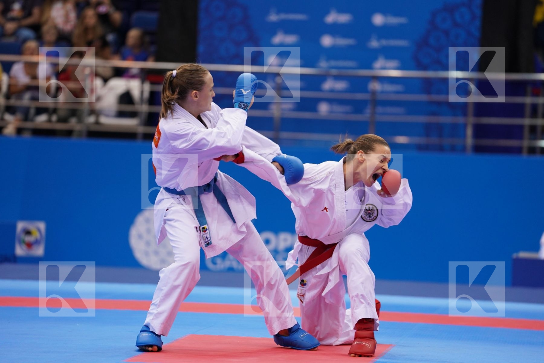 PLANK BETTINA (AUSTRIA) Vs KOULINKOVITCH MARIYA (BELARUS) in Senior Kumite -50 Kg - semi-final Bout