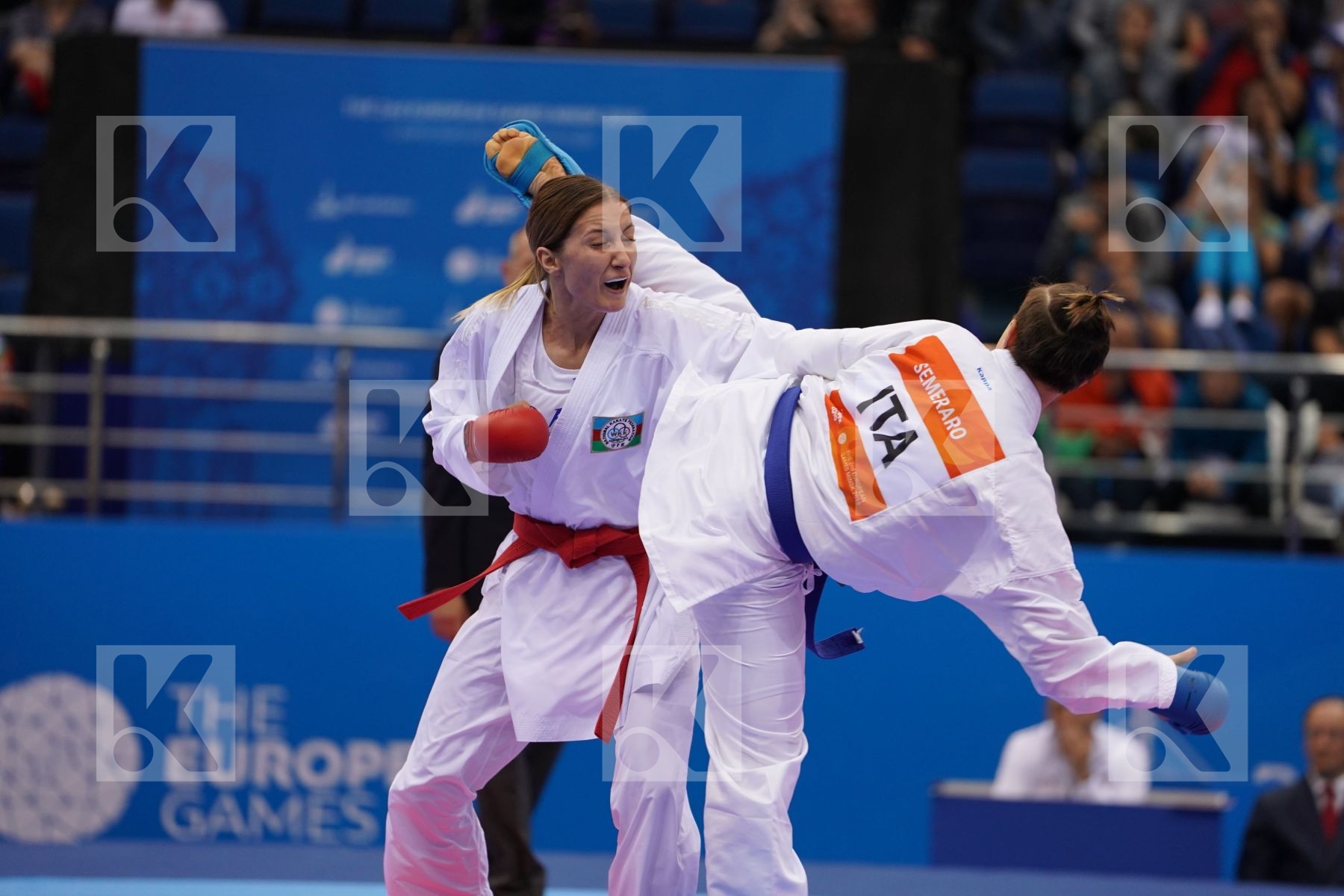 ZARETSKA IRINA (AZERBAIJAN) vs SEMERARO SILVIA (ITALY) in Senior Kumite -68 Kg - Final Bout