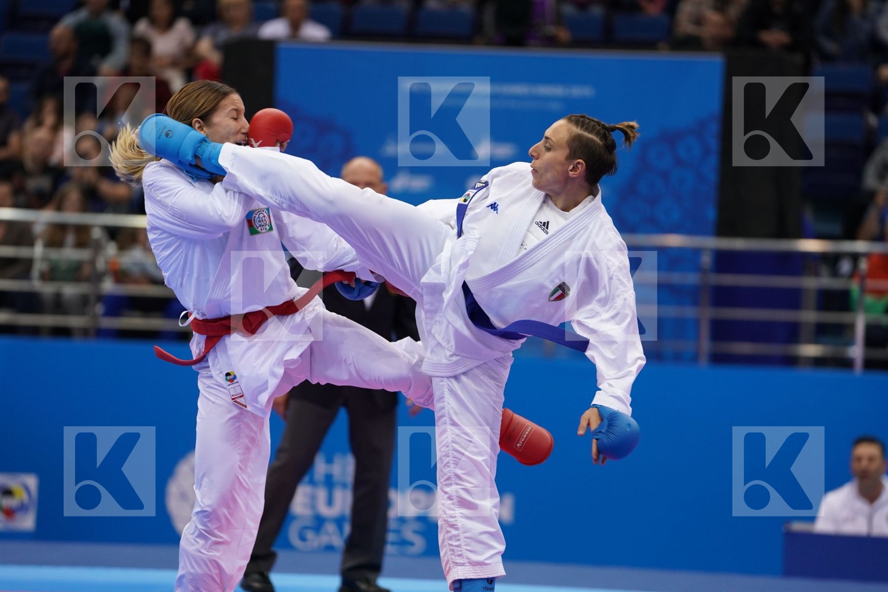 ZARETSKA IRINA (AZERBAIJAN) vs SEMERARO SILVIA (ITALY) in Senior Kumite -68 Kg - Final Bout