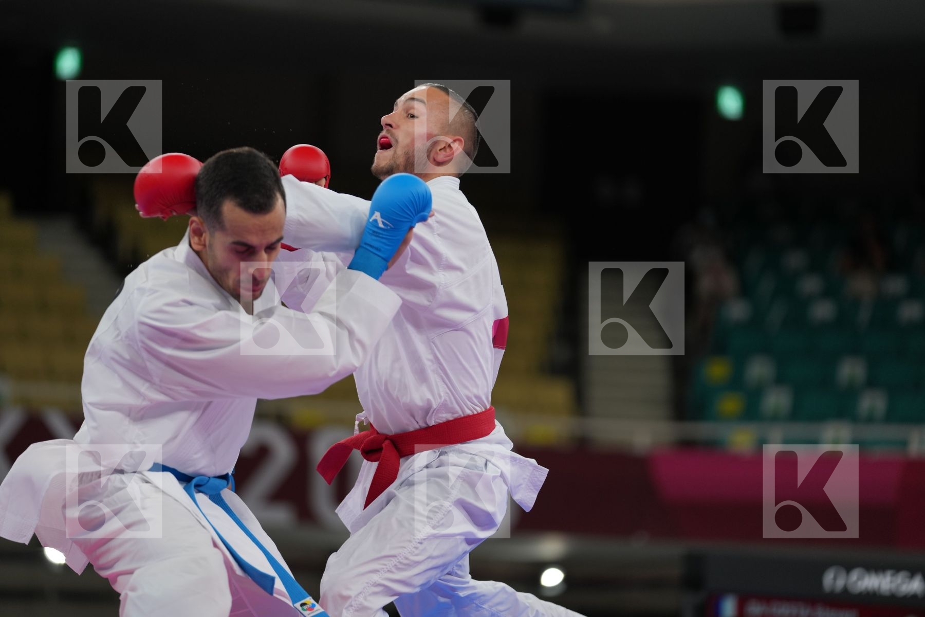 Da Costa Steven (France) - Kumite Male -67kg, Derafshipour Hamoon (Refugee Olympic Team) - Kumite Male -67kg in  - Round Robin bout