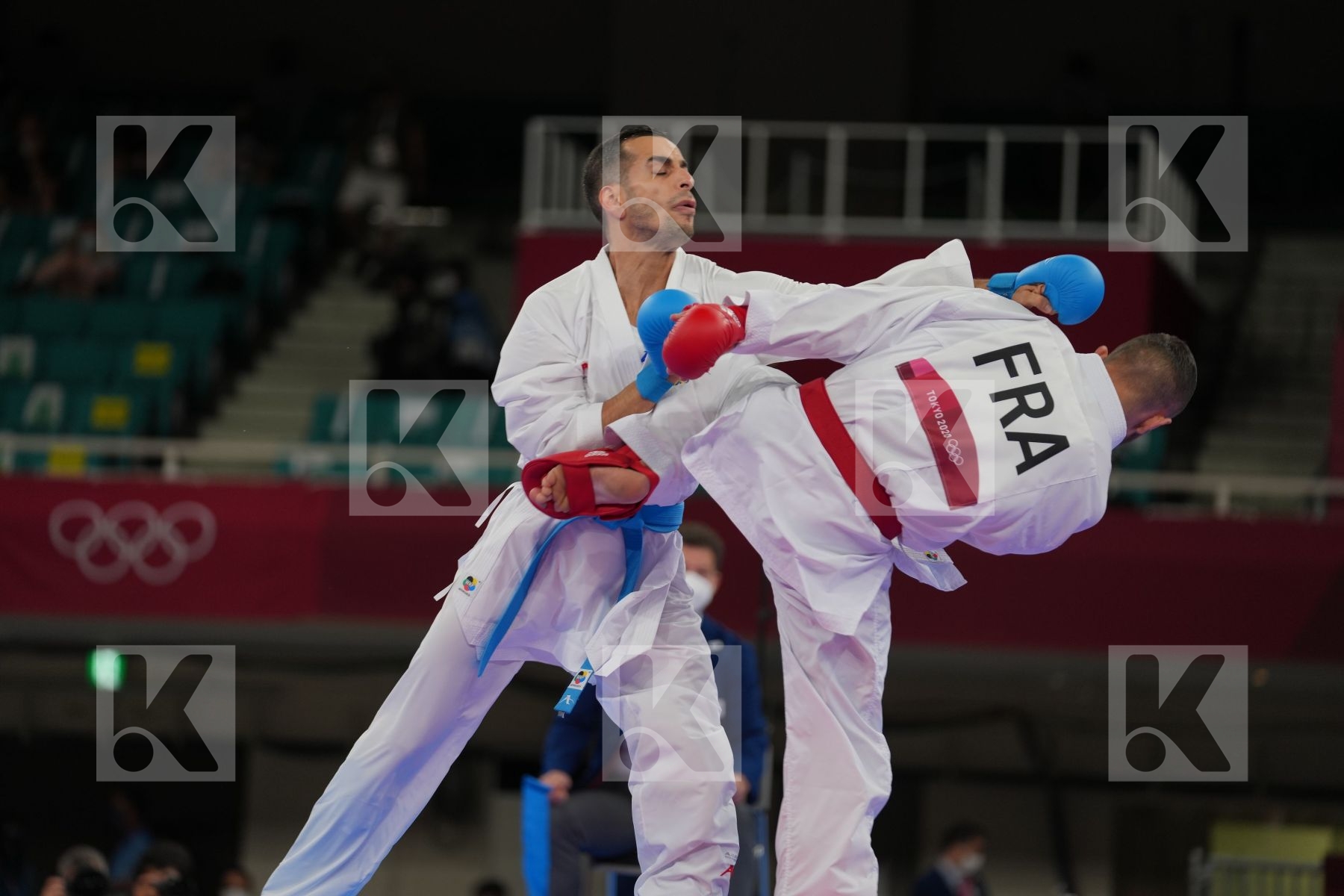 Da Costa Steven (France) - Kumite Male -67kg, Derafshipour Hamoon (Refugee Olympic Team) - Kumite Male -67kg in  - Round Robin bout