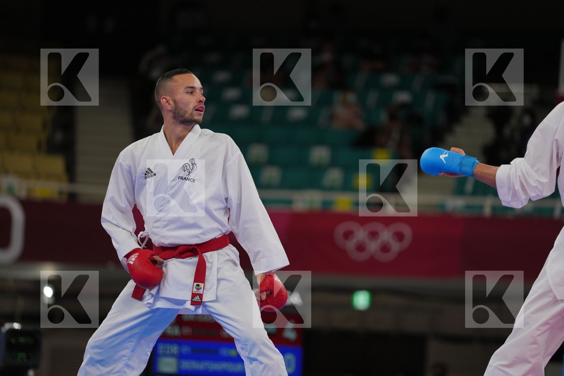 Da Costa Steven (France) - Kumite Male -67kg, Derafshipour Hamoon (Refugee Olympic Team) - Kumite Male -67kg in  - Round Robin bout