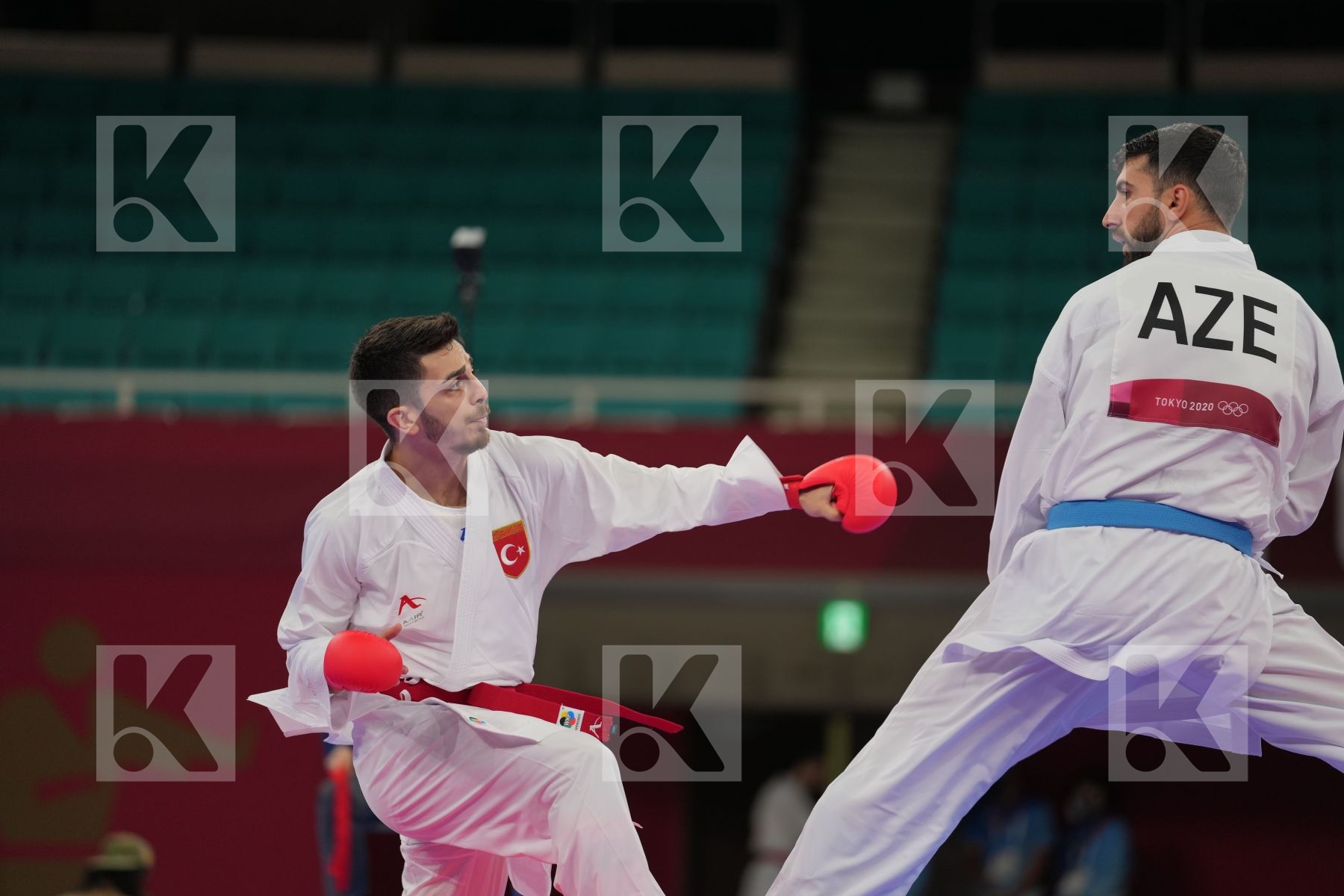 Samdan Eray (Turkey) - Kumite Male -67kg, Farzaliyev Firdovsi (Azerbaijan) - Kumite Male -67kg in  - Round Robin bout
