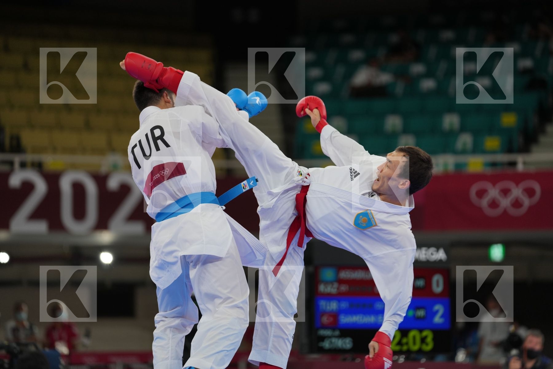 Assadilov Darkhan (Kazakhstan) - Kumite Male -67kg, Samdan Eray (Turkey) - Kumite Male -67kg in Senior Kumite -67 Kg - Round Robin bout
