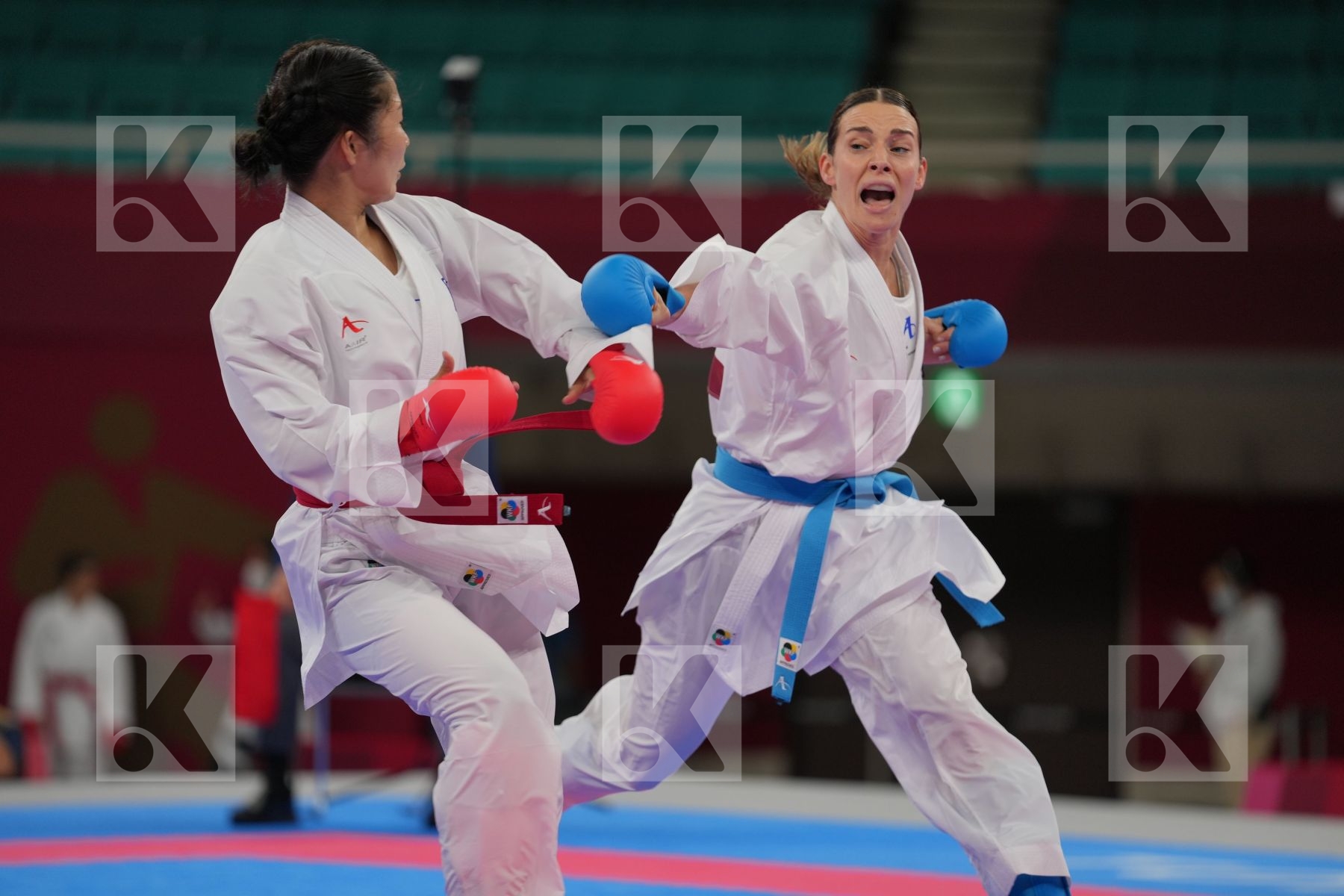 Miyahara Miho (Japan) - Kumite Female -55kg, Plank Bettina (Austria) - Kumite Female -55kg in Senior Kumite -55 Kg - Round Robin bout