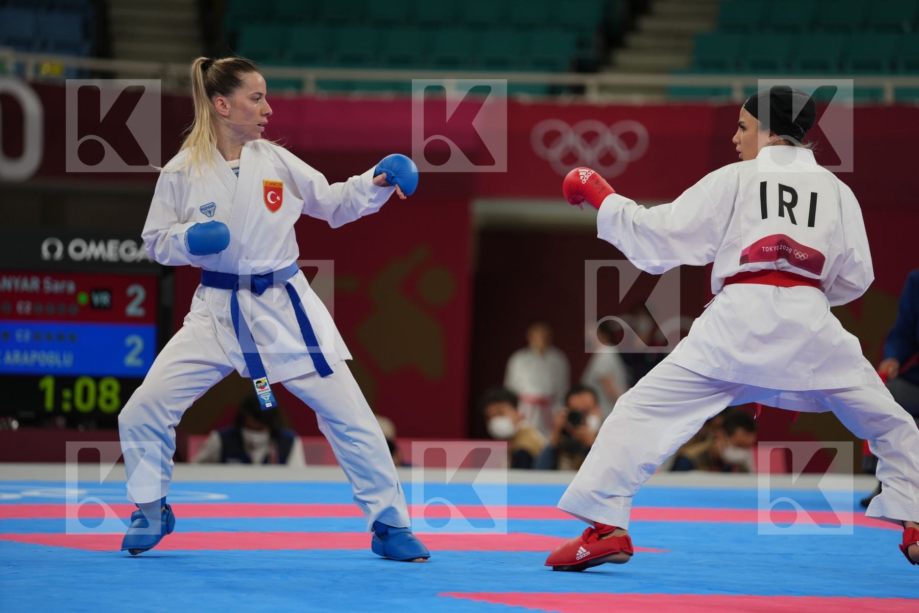 Bahmanyar Sara (Islamic Republic of Iran) - Kumite Female -55kg, Ozcelik Arapoglu Serap (Turkey) - Kumite Female -55kg in Senior Kumite -55 Kg - Round Robin bout