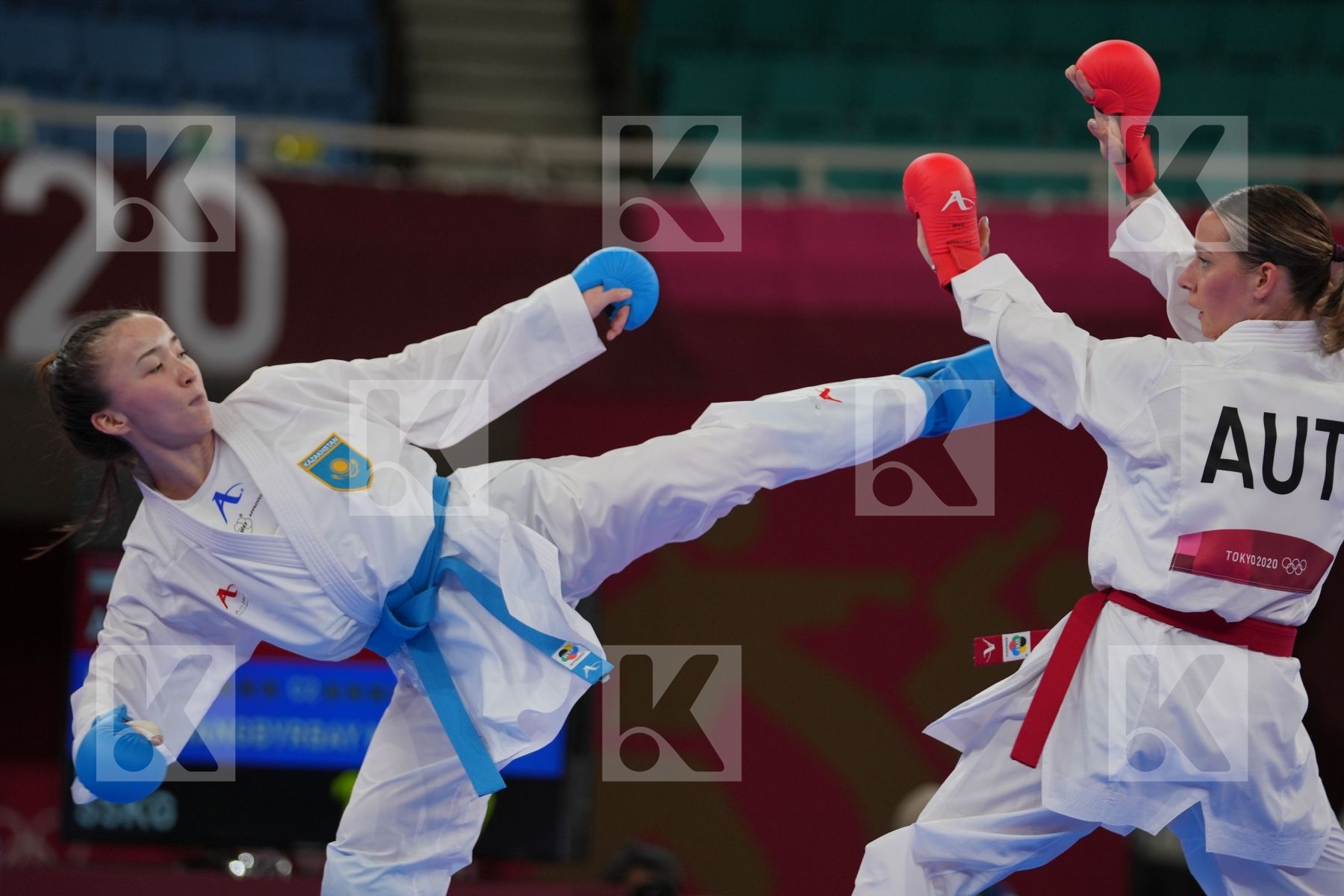 Plank Bettina (Austria) - Kumite Female -55kg, Zhangbyrbay Moldir (Kazakhstan) - Kumite Female -55kg in Senior Kumite -55 Kg - Round Robin bout