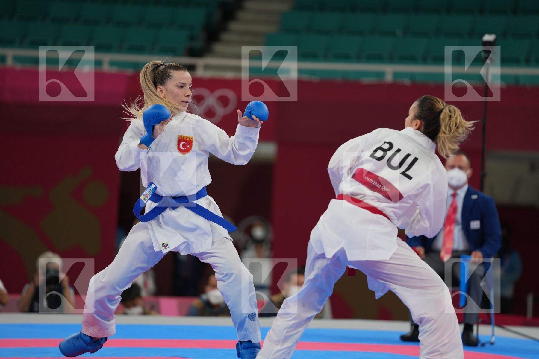 Goranova Ivet (Bulgaria) - Kumite Female -55kg, Ozcelik Arapoglu Serap (Turkey) - Kumite Female -55kg in Senior Kumite -55 Kg - Round Robin bout