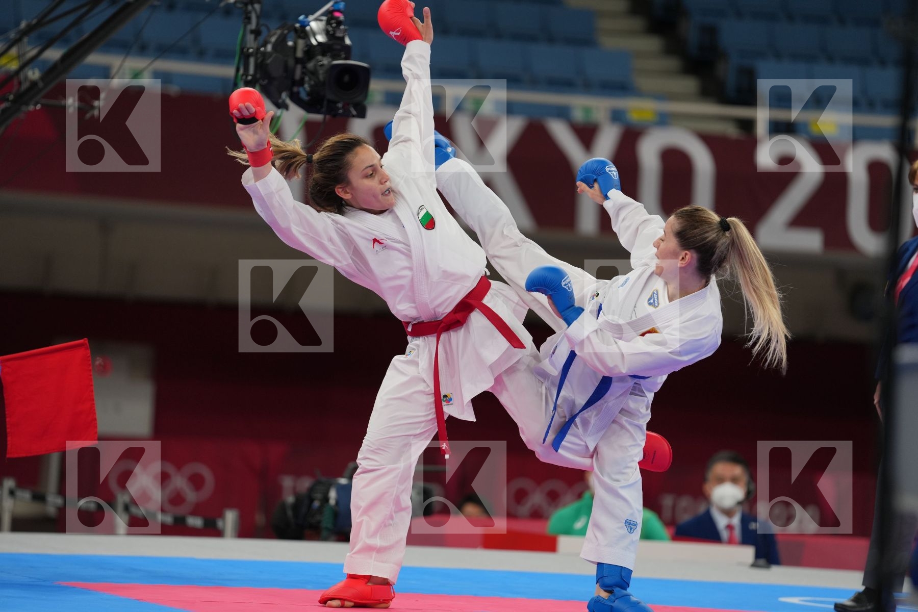 Goranova Ivet (Bulgaria) - Kumite Female -55kg, Ozcelik Arapoglu Serap (Turkey) - Kumite Female -55kg in Senior Kumite -55 Kg - Round Robin bout