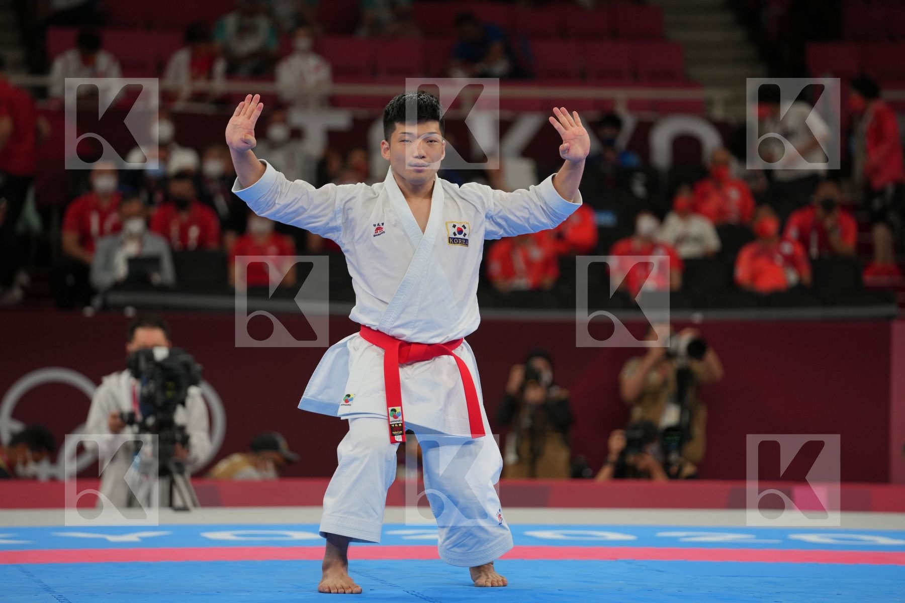 Park Heejun (Republic of Korea) - Kata Male in Senior Male Kata - Semifinal bout