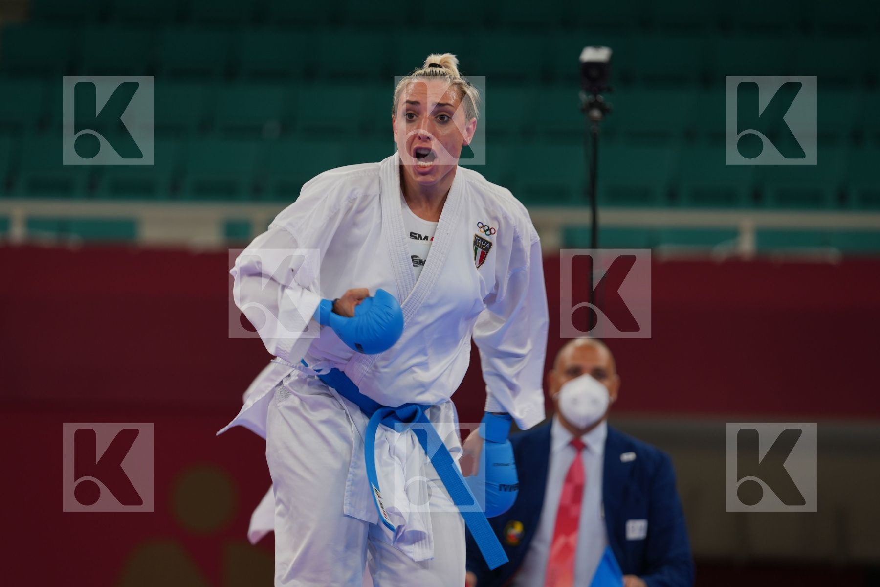 Zaretska Irina (Azerbaijan) - Kumite Female +61kg, Semeraro Silvia (Italy) - Kumite Female +61kg in Senior Kumite 61+ Kg - Round Robin bout