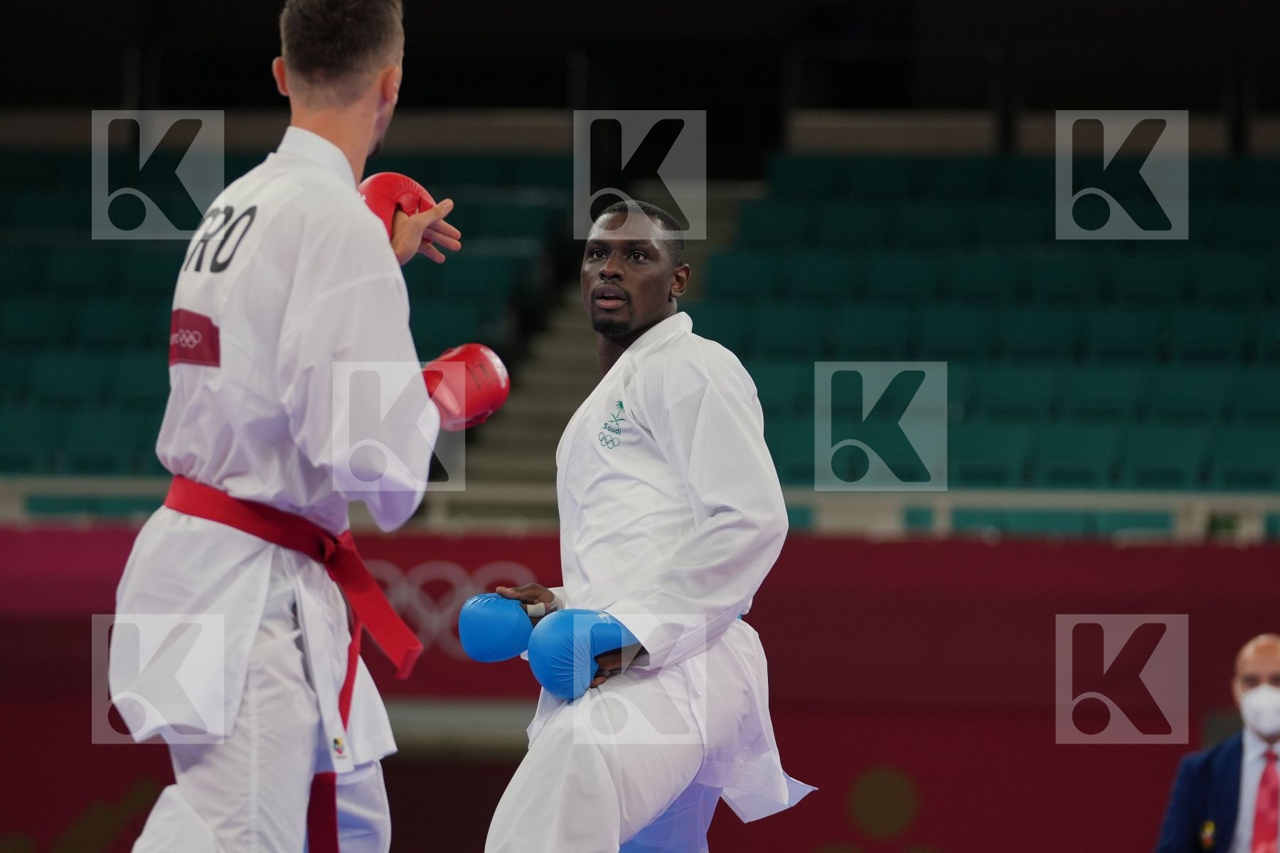 Kvesic Ivan (Croatia) - Kumite Male +75kg, Hamedi Tareg (Saudi Arabia) - Kumite Male +75kg in Senior Kumite 75+ Kg - Round Robin bout