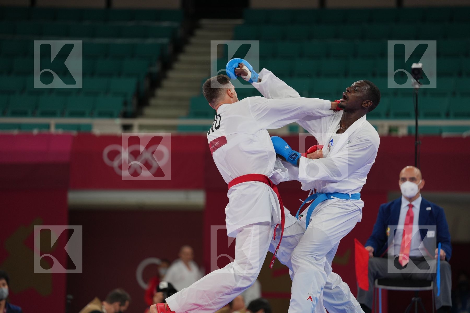 Kvesic Ivan (Croatia) - Kumite Male +75kg, Hamedi Tareg (Saudi Arabia) - Kumite Male +75kg in Senior Kumite 75+ Kg - Round Robin bout