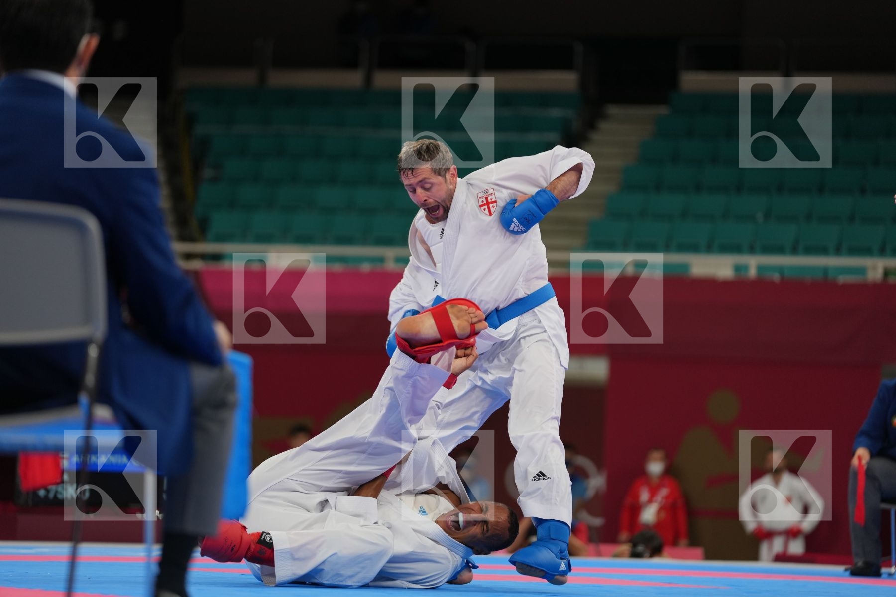 Horne Jonathan (Germany) - Kumite Male +75kg, Arkania Gogita (Georgia) - Kumite Male +75kg in Senior Kumite 75+ Kg - Round Robin bout