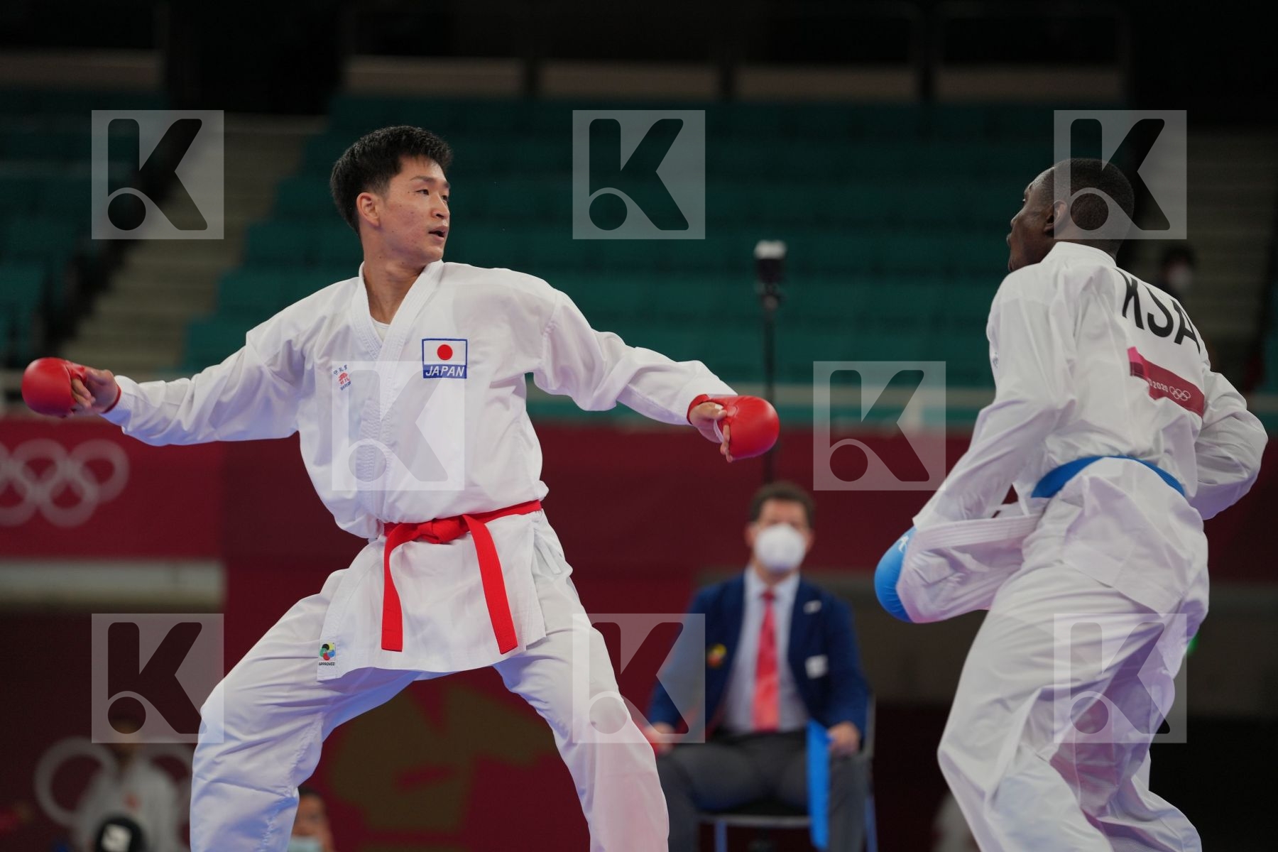 Araga Ryutaro (Japan) - Kumite Male +75kg, Hamedi Tareg (Saudi Arabia) - Kumite Male +75kg in Senior Kumite 75+ Kg - Semifinal bout