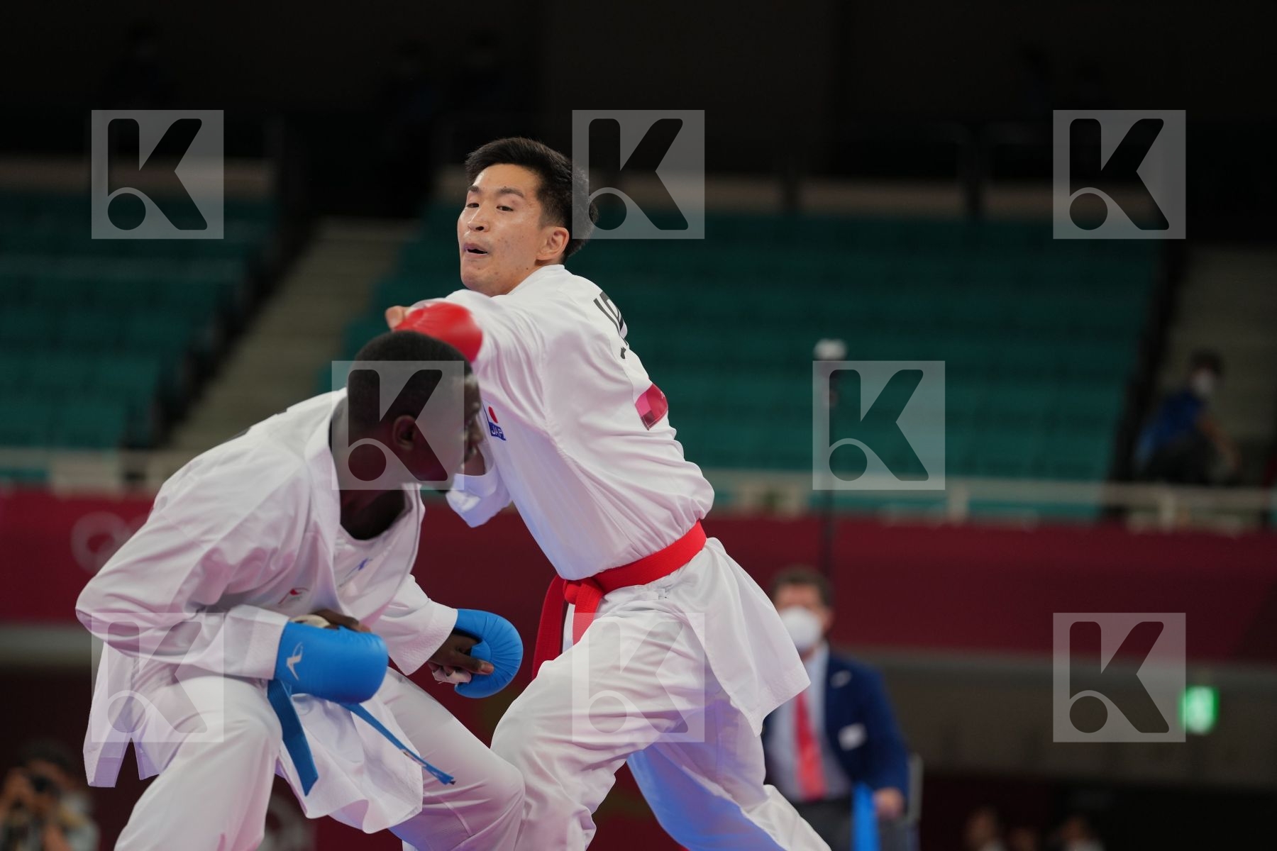 Araga Ryutaro (Japan) - Kumite Male +75kg, Hamedi Tareg (Saudi Arabia) - Kumite Male +75kg in Senior Kumite 75+ Kg - Semifinal bout