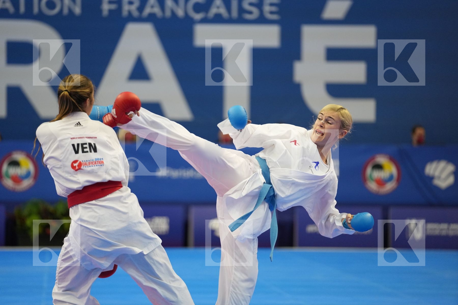 SEROGINA ANITA (UKRAINE), GARCES SEQUERA CLAUDYMAR (VENEZUELA) in Olympic Category - Kumite Female -61 KG - Round Robin bout