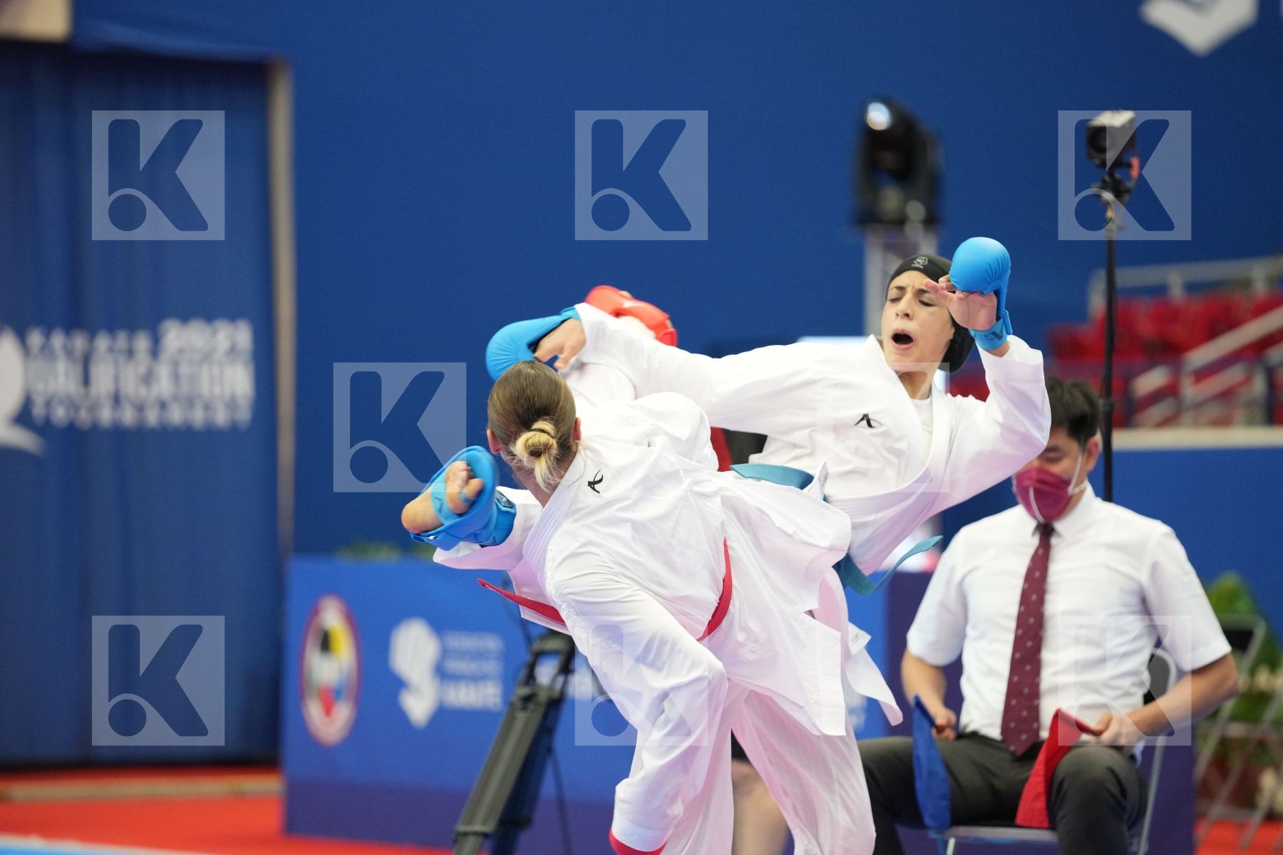 ABDELAZIZ FERYAL (EGYPT), BRATIC MELISSA (CANADA) in Olympic Category - Kumite Female 61+ KG - Round Robin bout