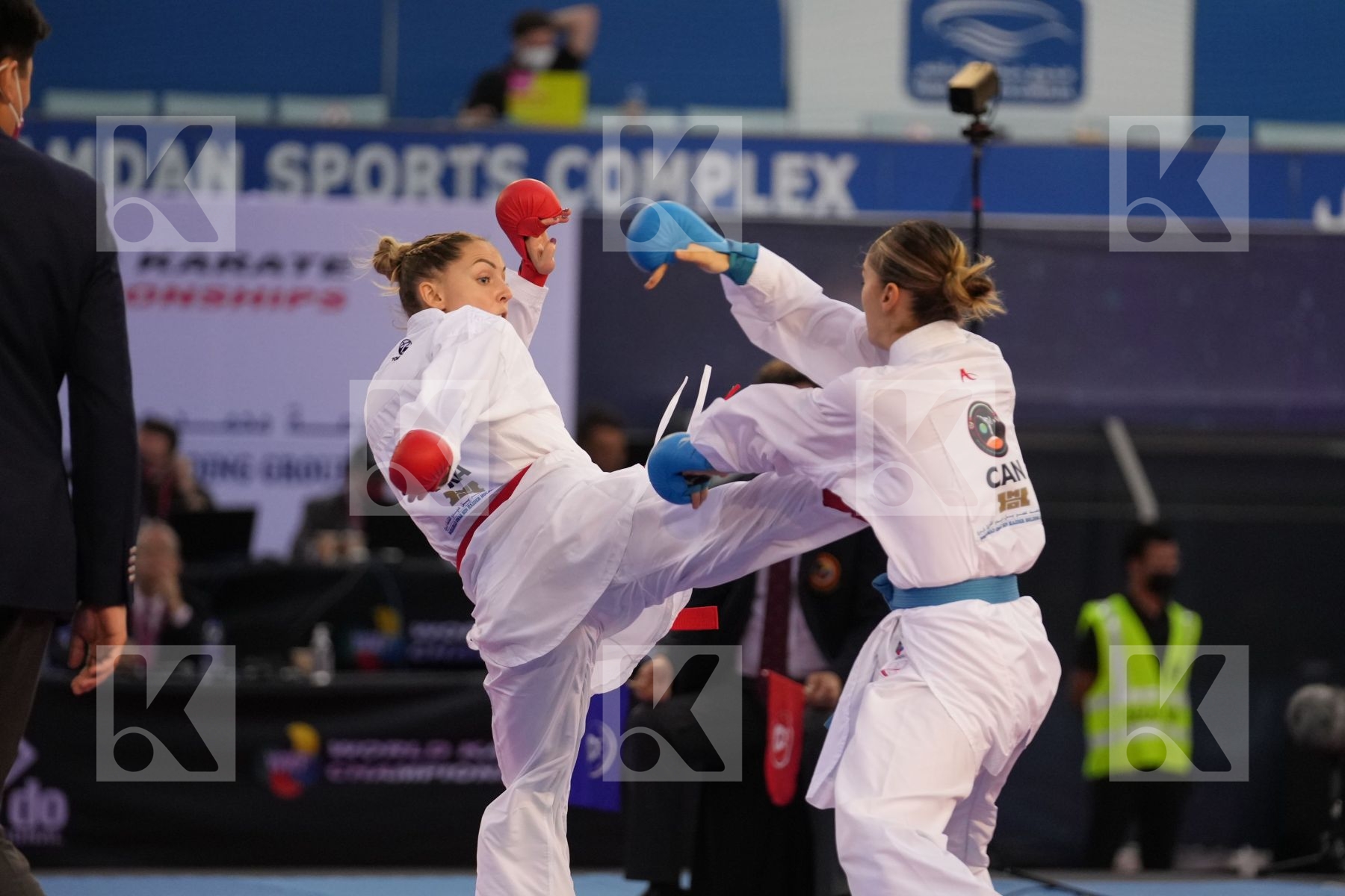 AGIER ALIZEE (FRANCE) vs BRATIC MELISSA (CANADA) in Female Kumite -68 Kg - bronze bout
