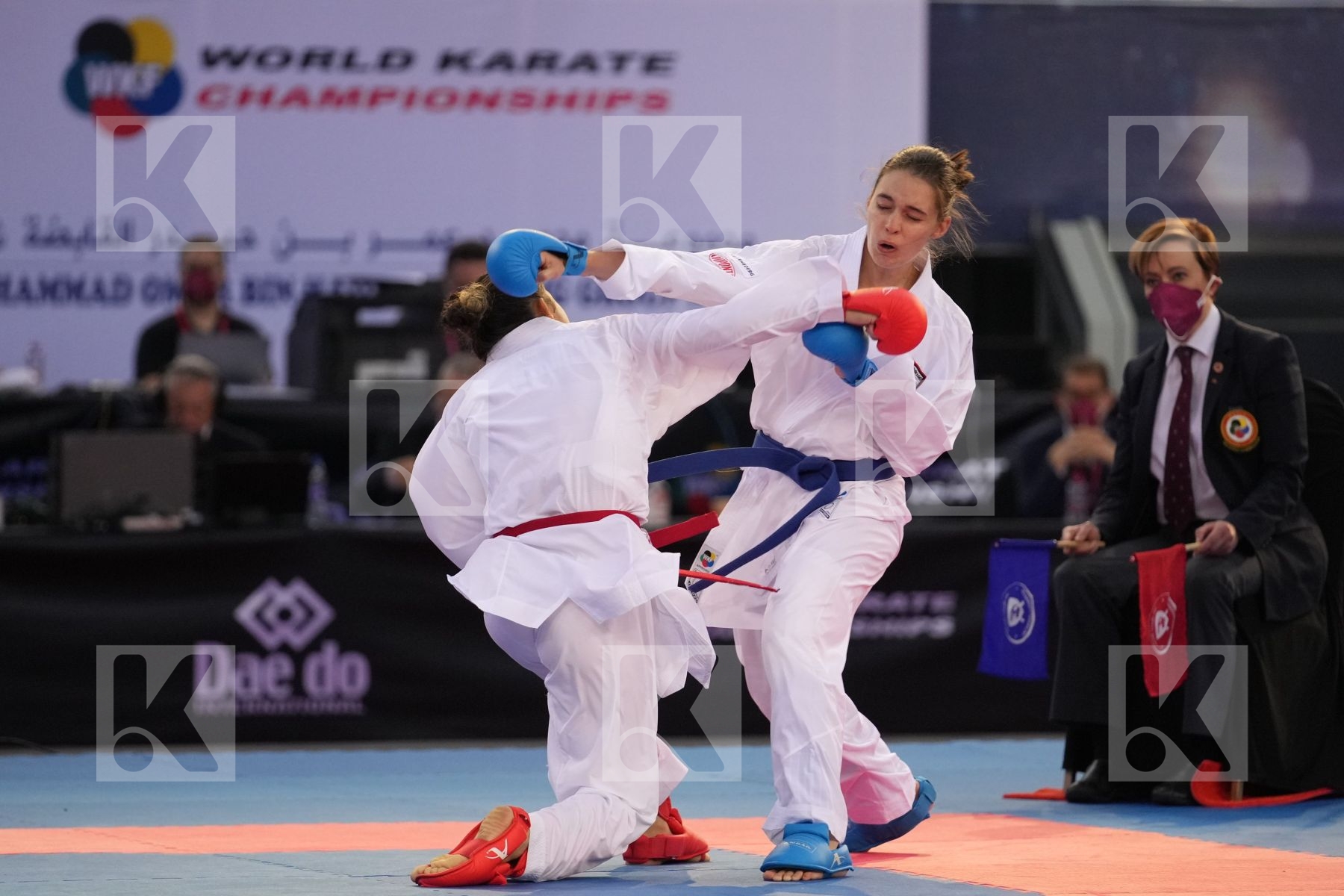 GORANOVA IVET (BULGARIA) vs WARLING JENNIFER (LUXEMBOURG) in Female Kumite -55 Kg - bronze bout
