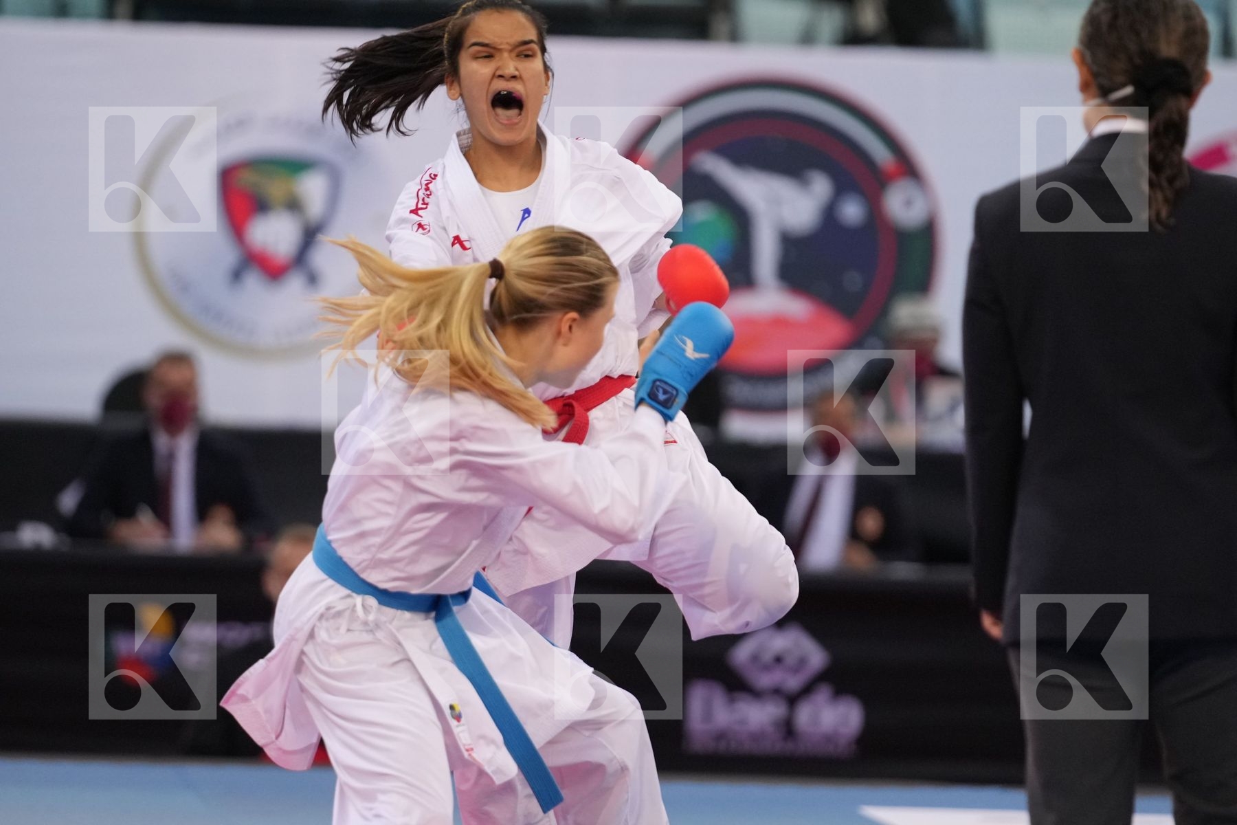 RAKHIMOVA SEVINCH (UZBEKISTAN) vs CHERNYSHEVA ANNA (RUSSIA) in Female Kumite -55 Kg - bronze bout
