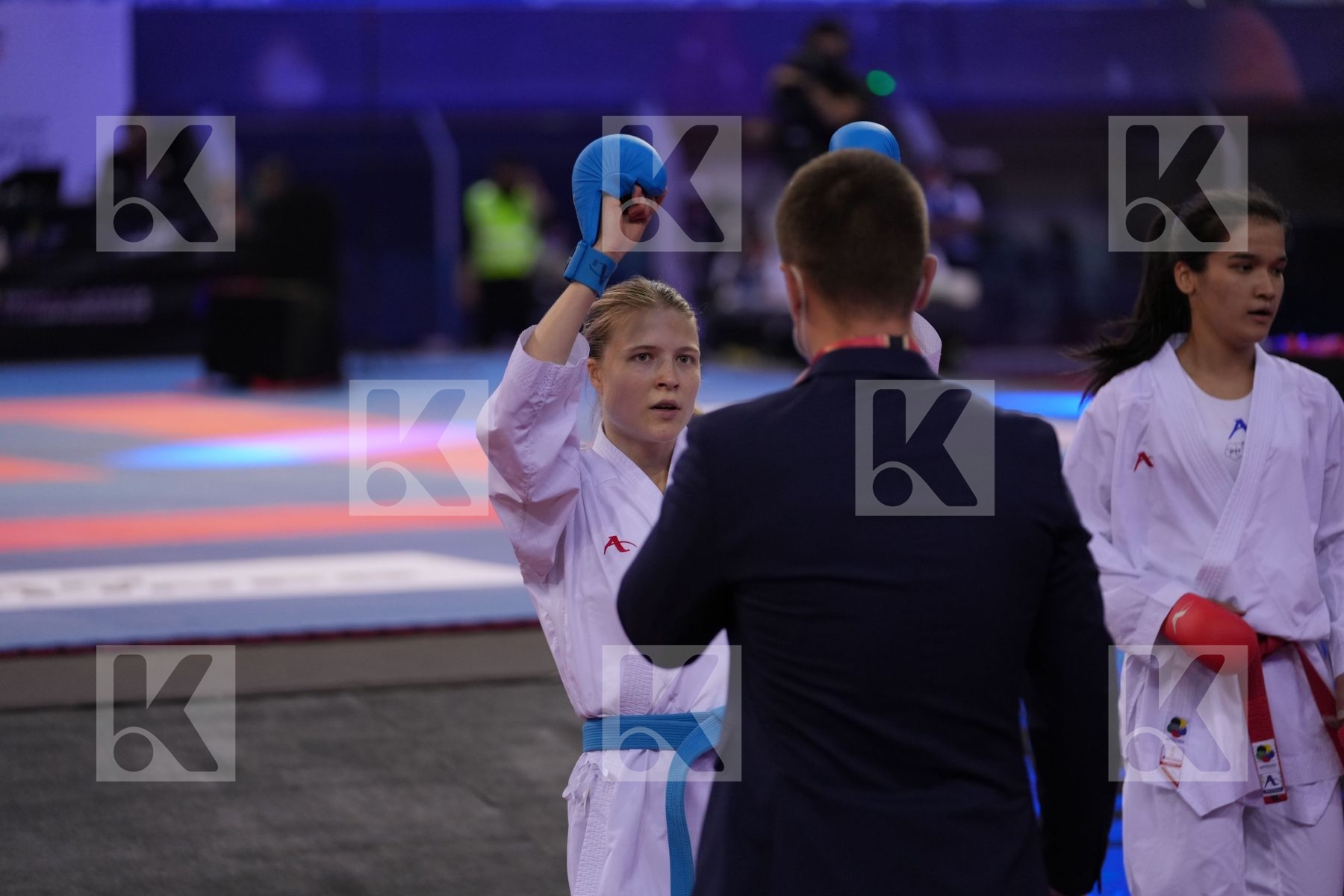 RAKHIMOVA SEVINCH (UZBEKISTAN) vs CHERNYSHEVA ANNA (RUSSIA) in Female Kumite -55 Kg - bronze bout