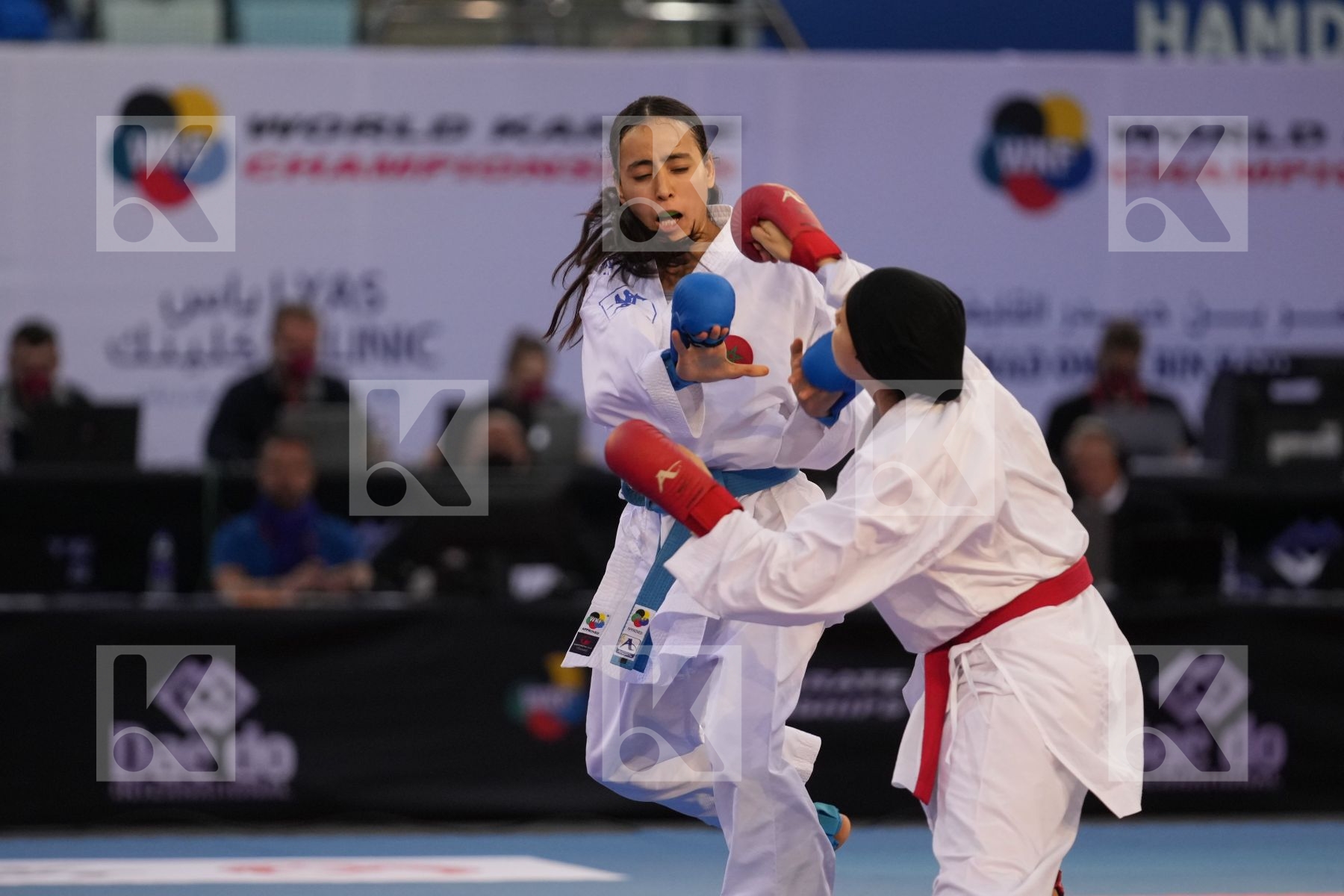 ELHAYTI CHAIMAE (MOROCCO) vs ELGEWILY YASMIN NASR (EGYPT) in Female Kumite -50 Kg - bronze bout
